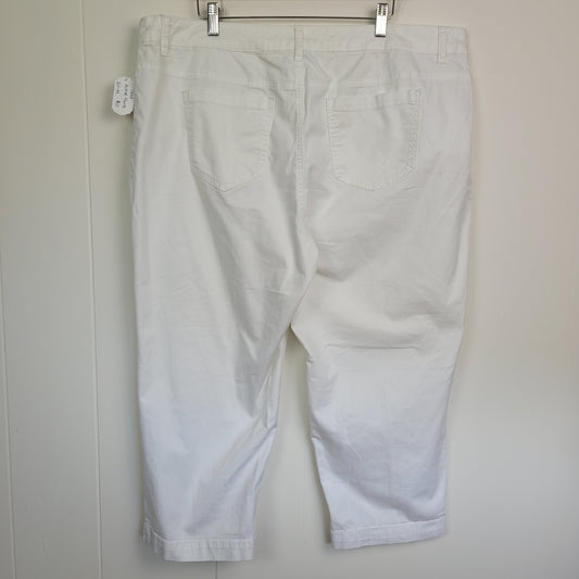 White Capri Pants - IZOD Woman (20W)