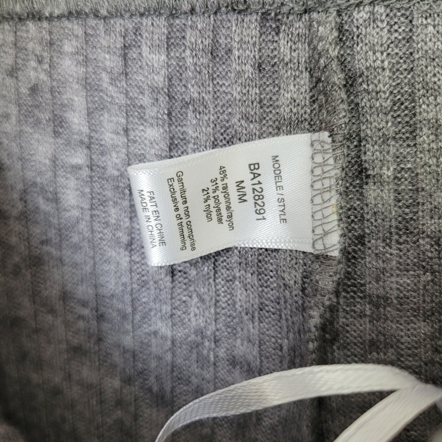 Grey Ribbed Knit Flare Pants - Women's (Size M)