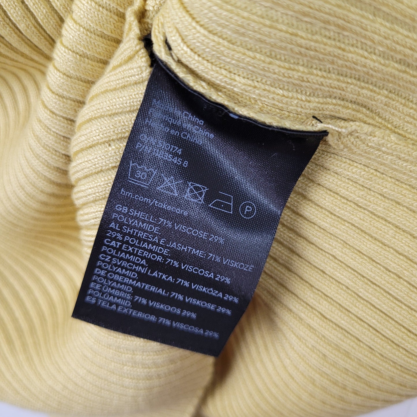 Butter Yellow Ribbed Sweetheart Knit Top - H&M (Size L)