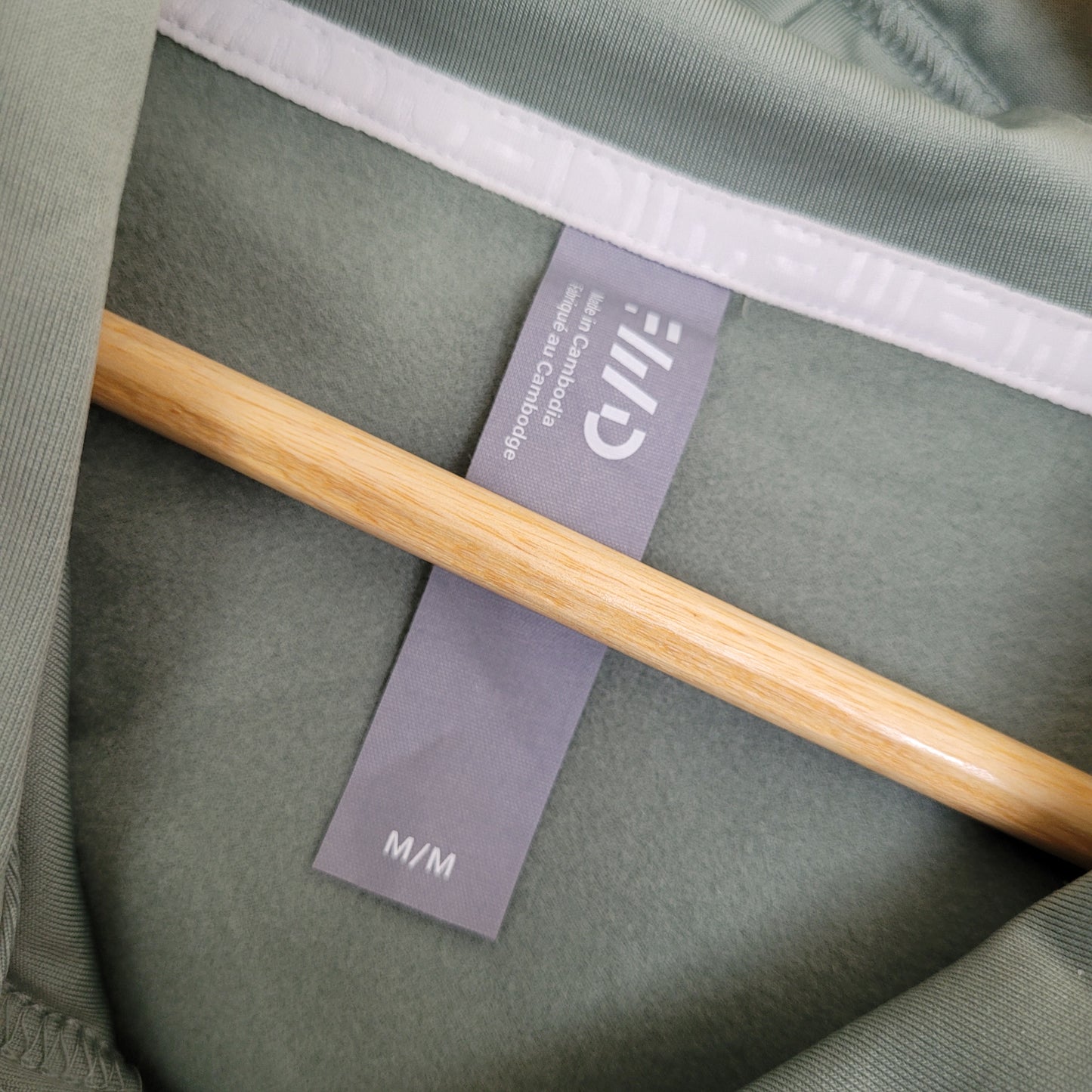 Sage Green Cropped Hoodie - FWD (Size M)
