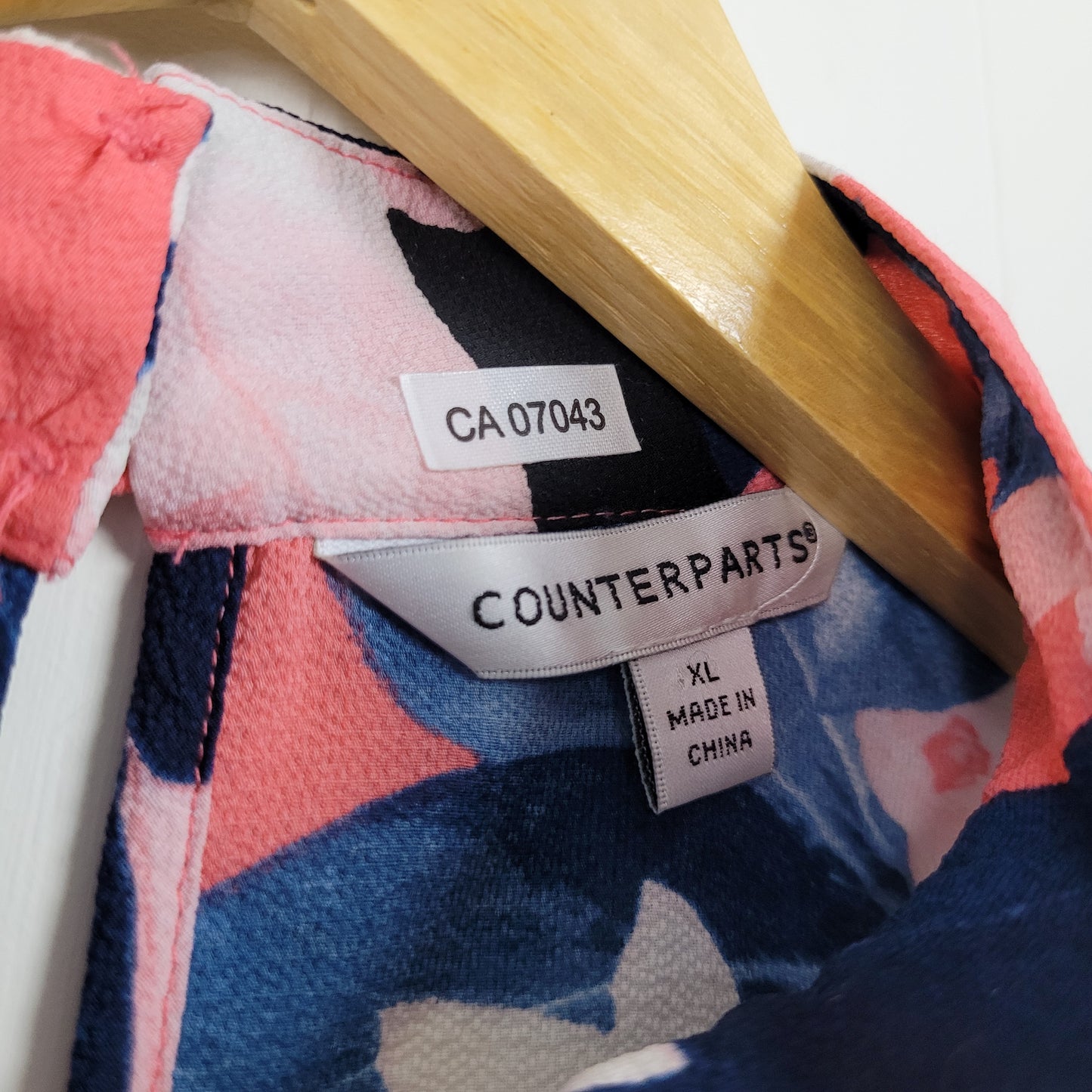 Coral Floral Sleeveless Blouse - Counterparts (XL)