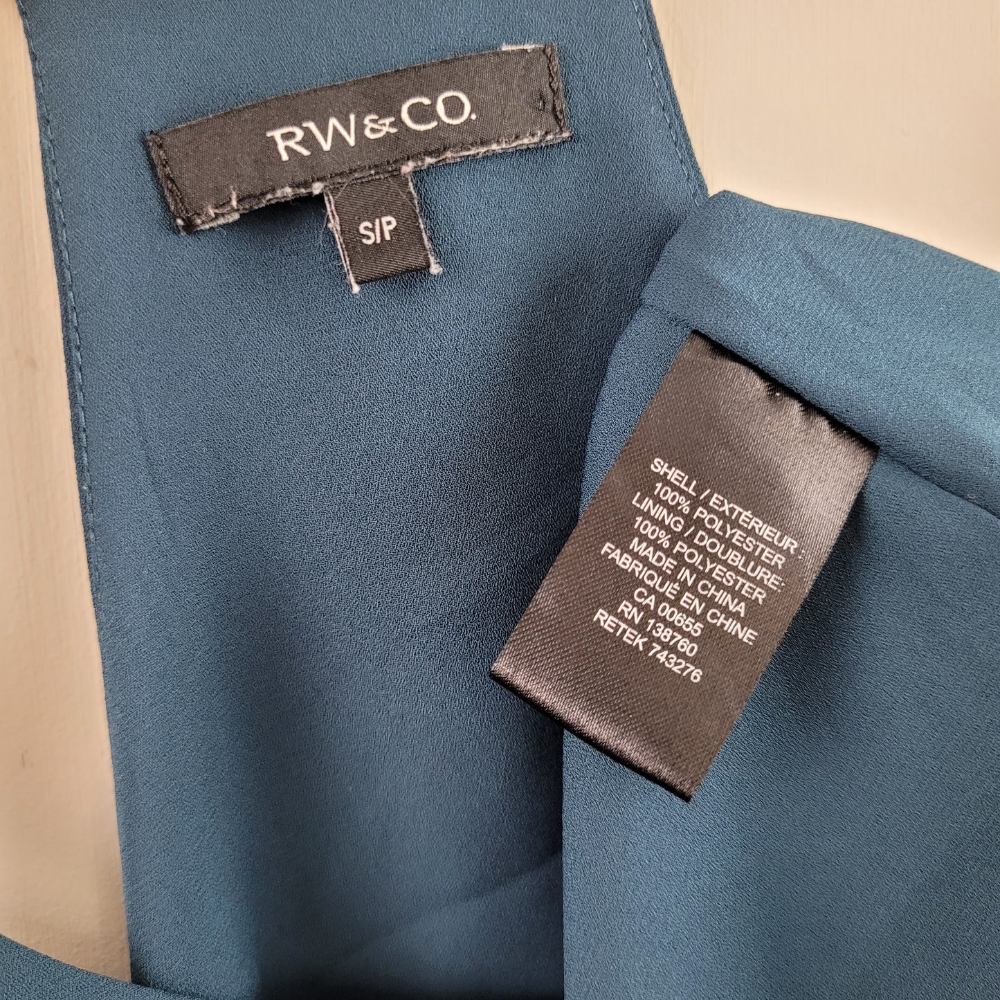 Teal Blue Open Back Sleeveless Blouse - RW&CO. (Small)