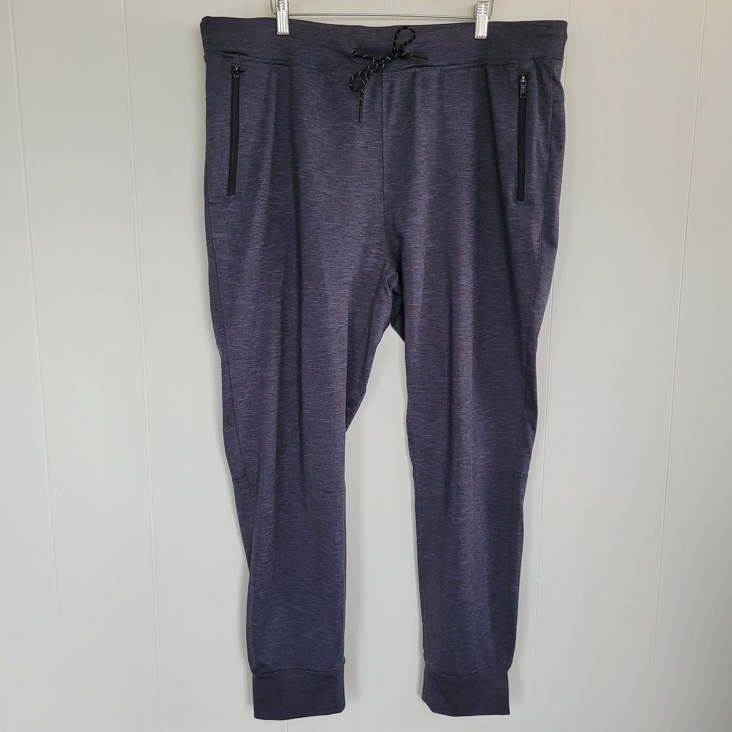Men’s Athletic Joggers – Grey Performance Pants – American Eagle (Size XL)