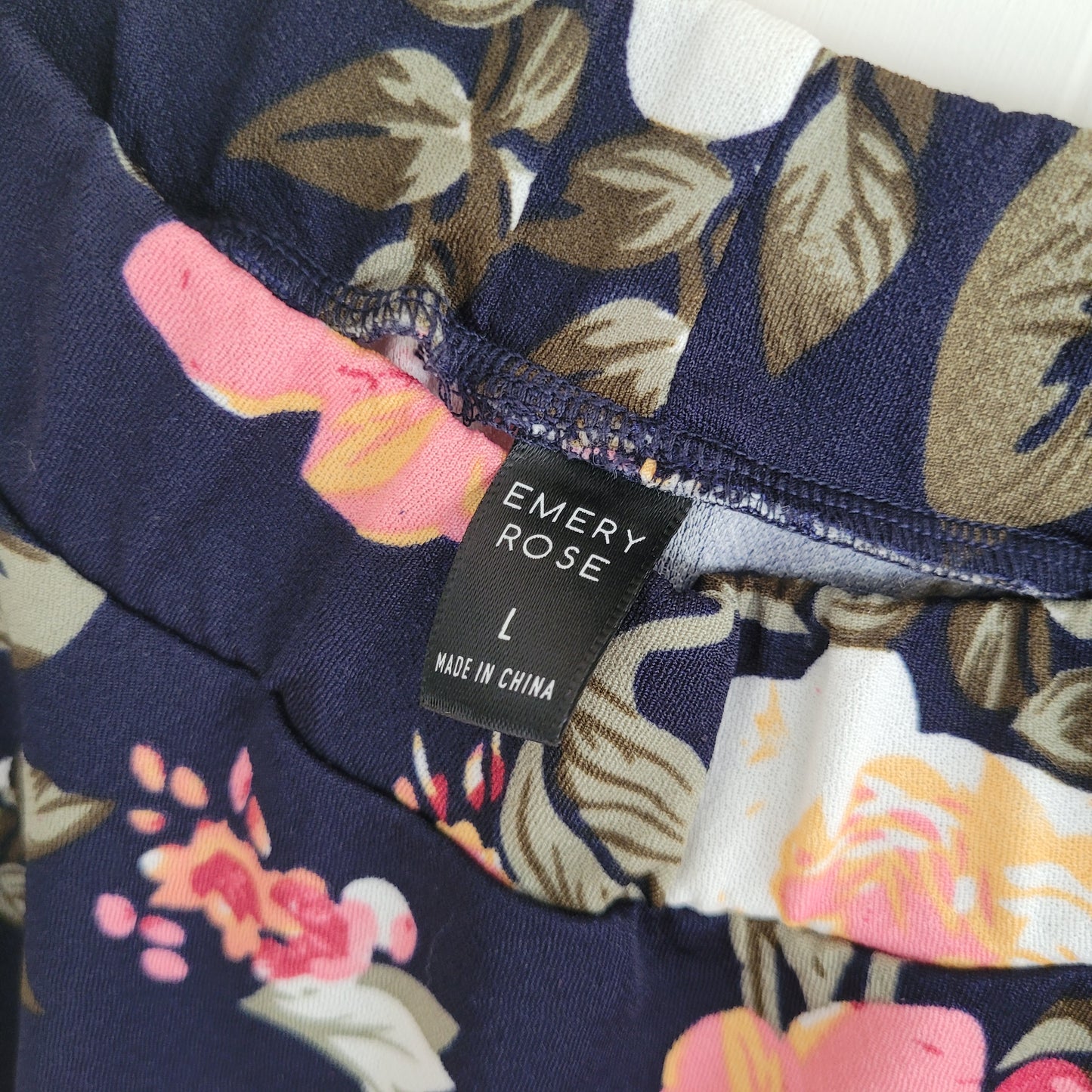 Navy High Waist Flowy Floral Knee-Length Skirt - Emery Rose (L)