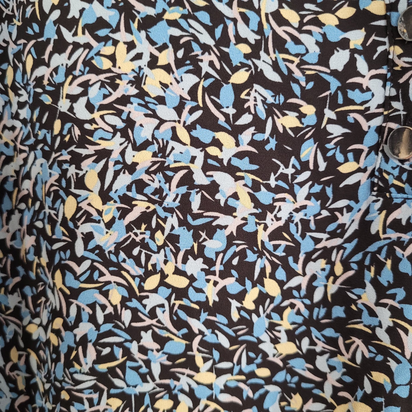 Blue Floral V Neck Sleeveless Blouse - Penningtons (Size 1X)