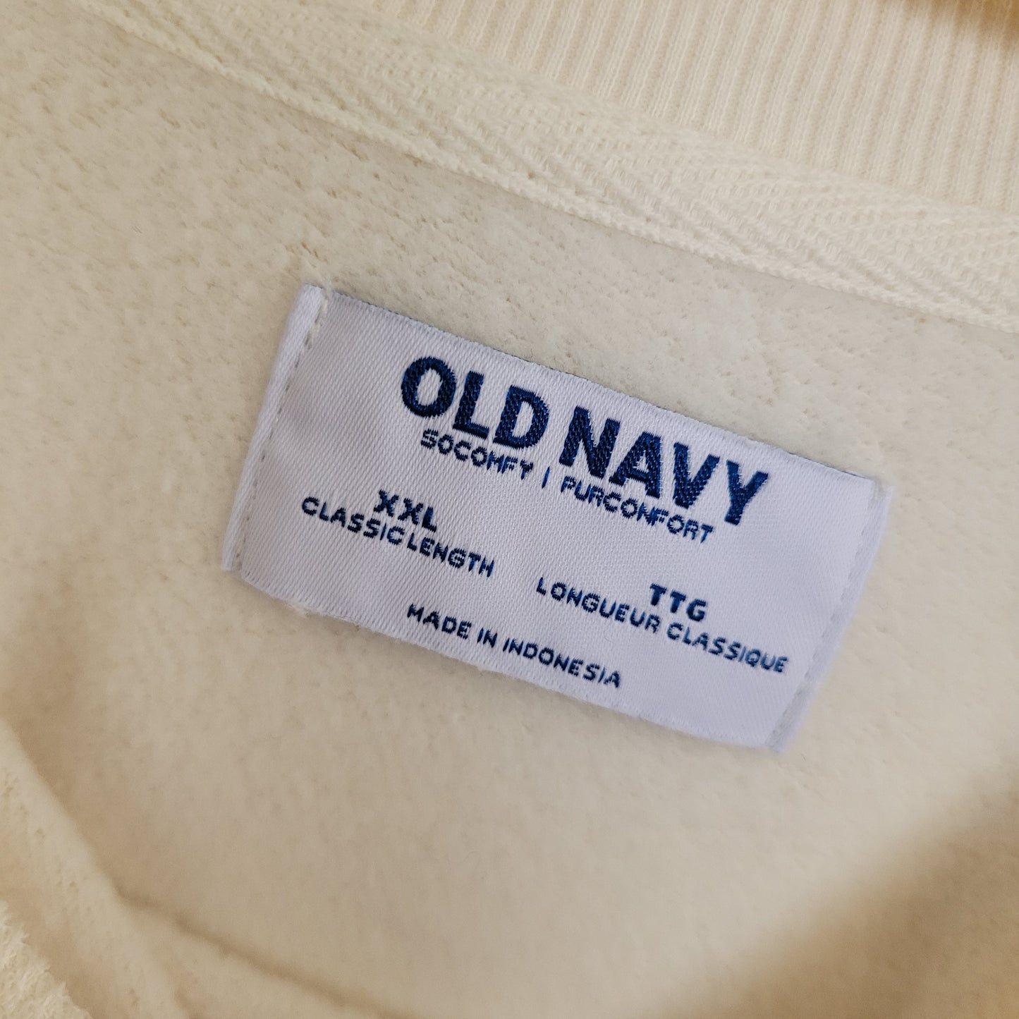Cream Coloured Cherry Graphic Crewneck - Old Navy (Size XXL)