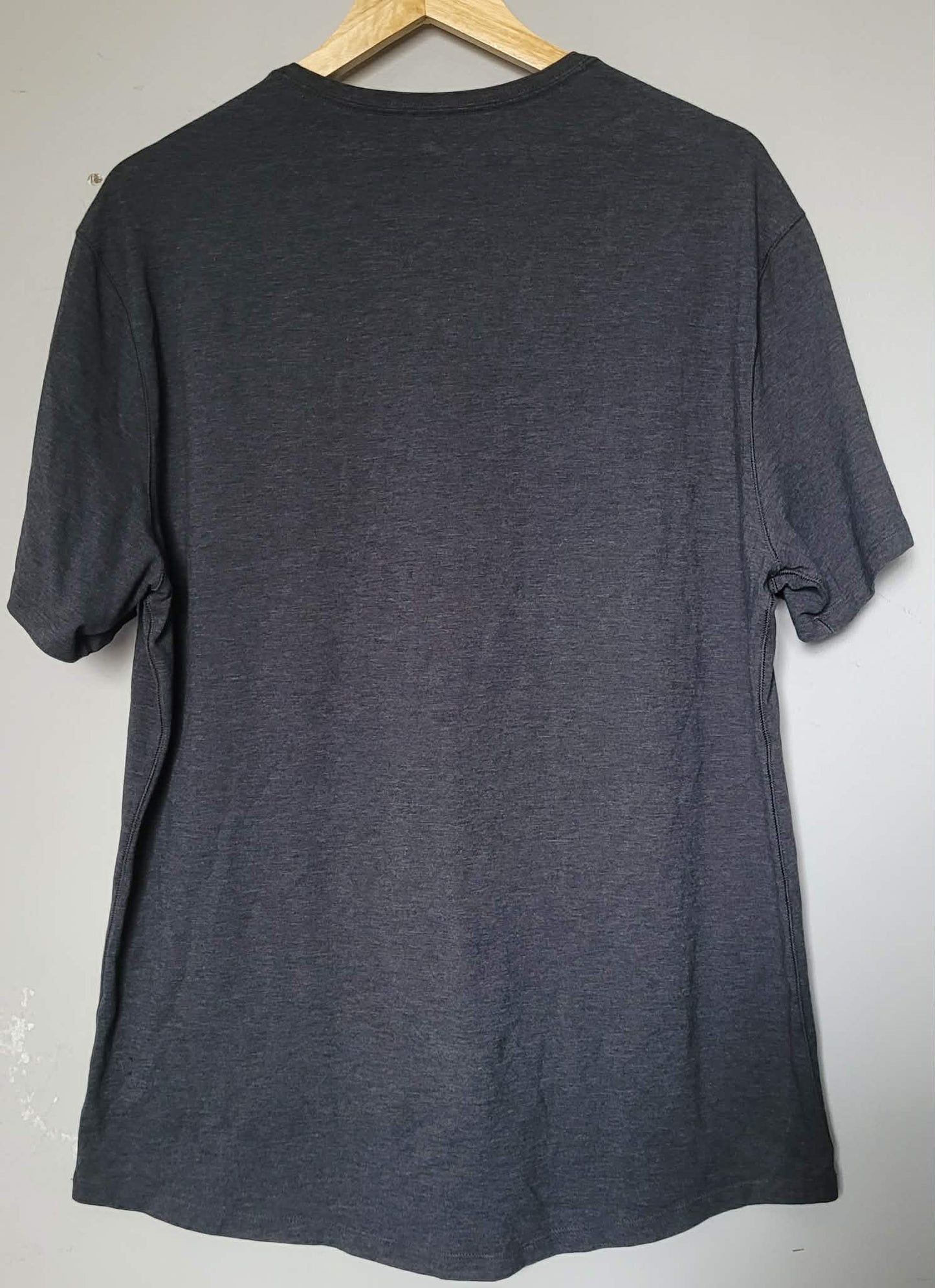 Grey Men's V-Neck Tee - Lululemon (L)