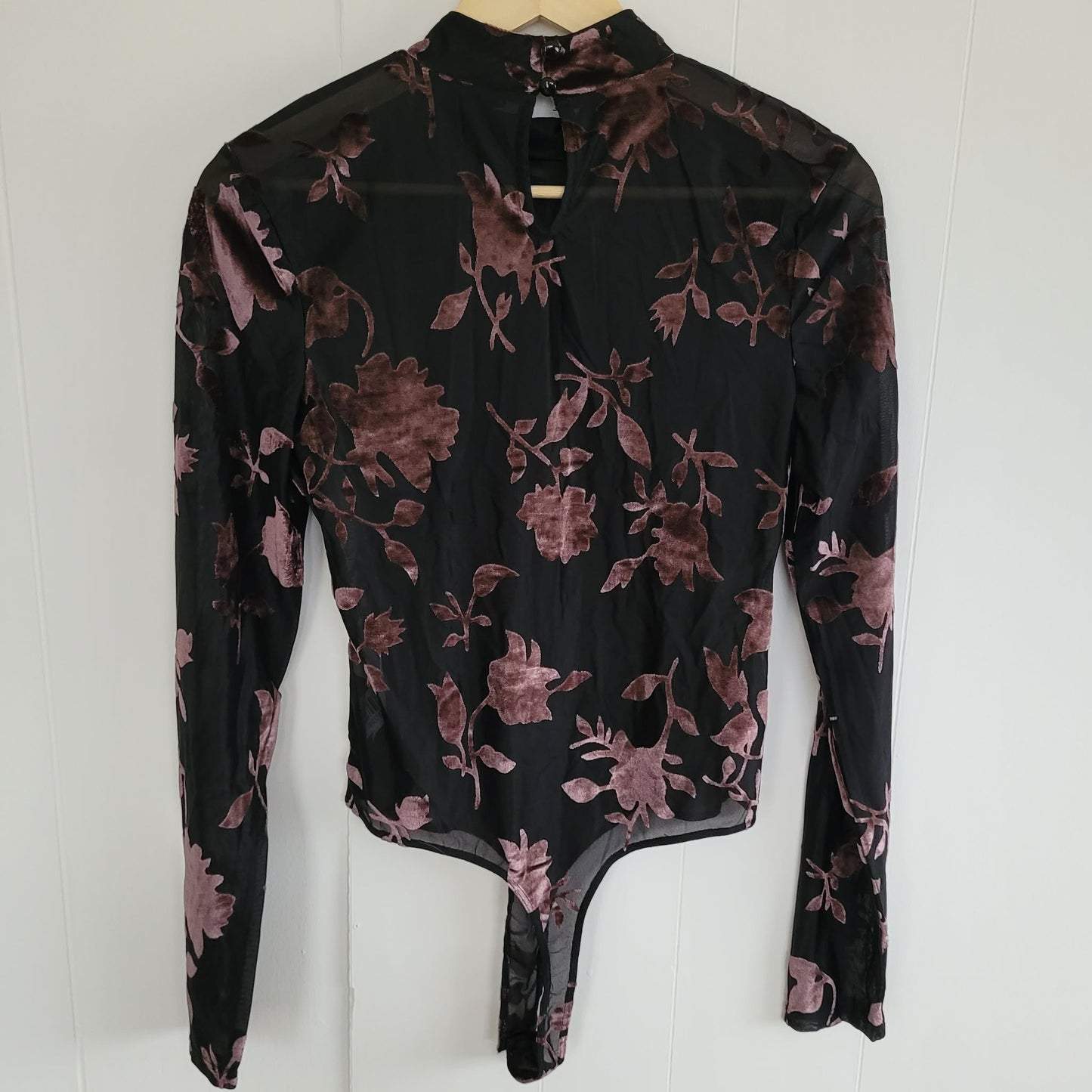 Black/Mauve Mesh Floral Long Sleeve Bodysuit - Forever 21 (L) BNWT