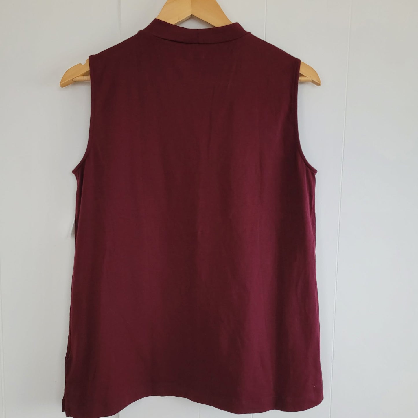 Burgundy Sleeveless Mock Neck Top - Lands' End (M)