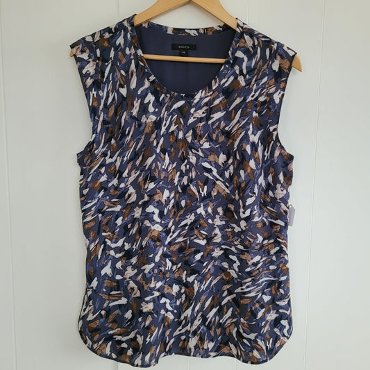 Blue Abstract Print Sleeveless Blouse - RW&Co (M)