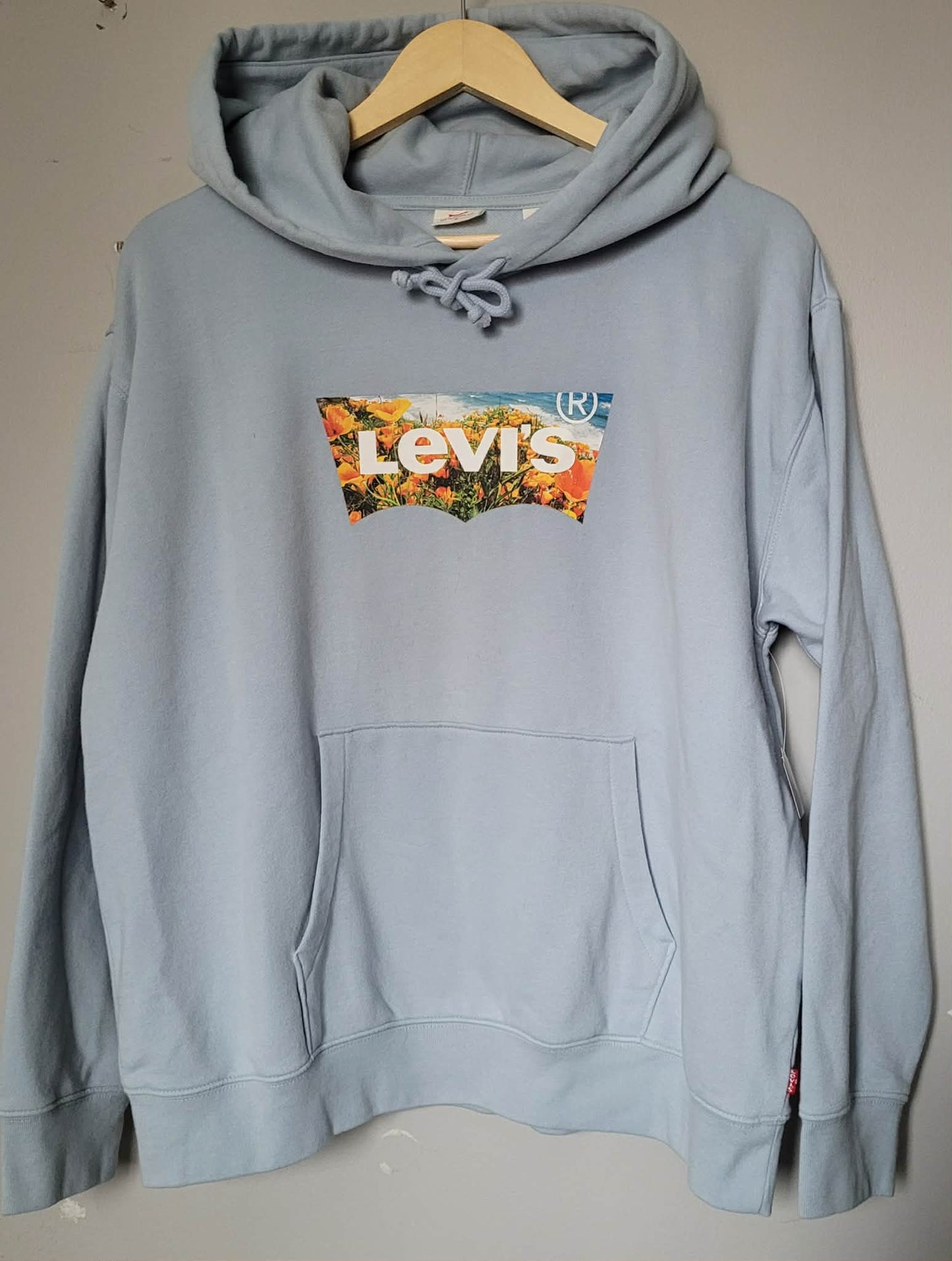 Light Blue Floral Logo Hoodie - Levi's (M)