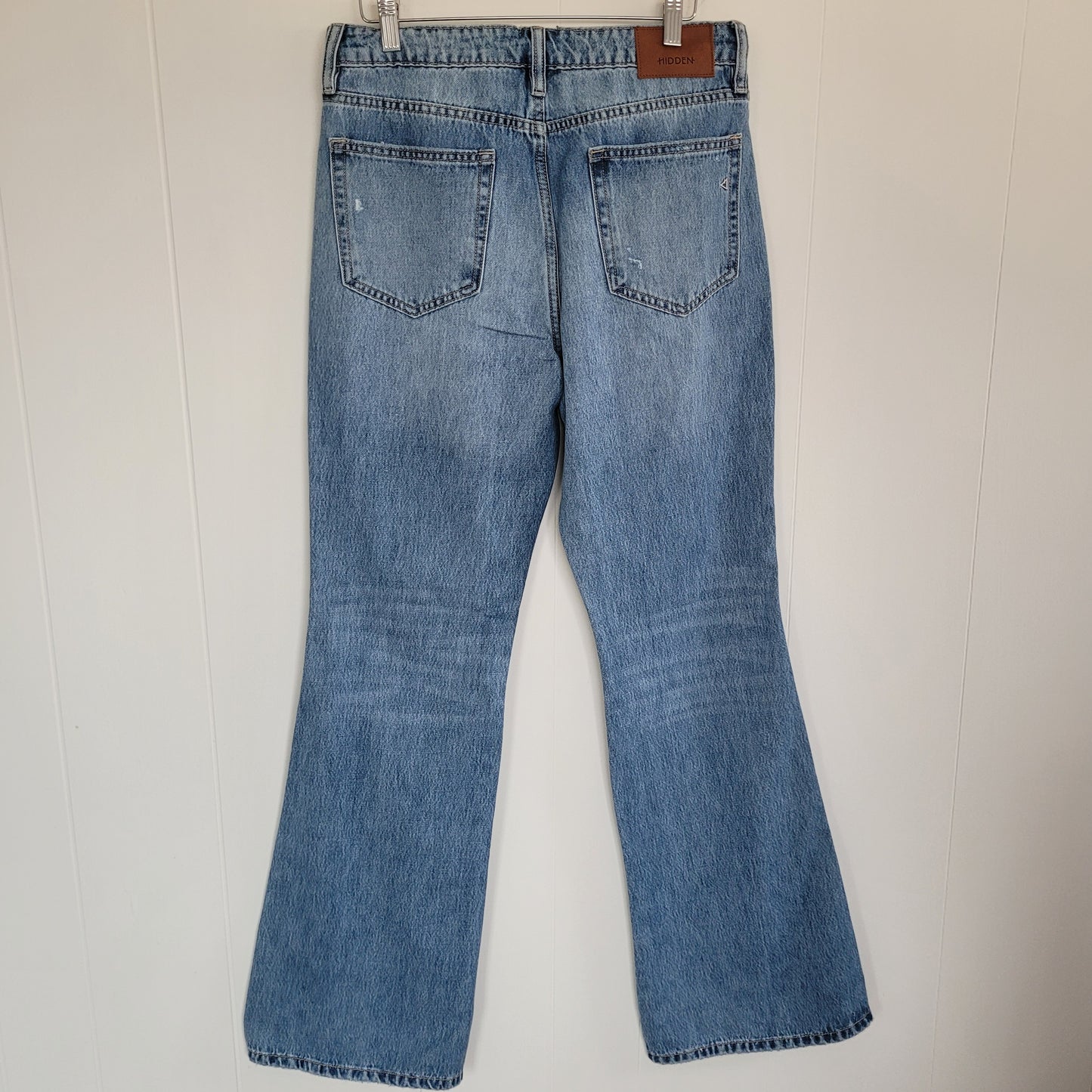 Light Wash Flare Jeans – Hidden Jeans (Size 29)