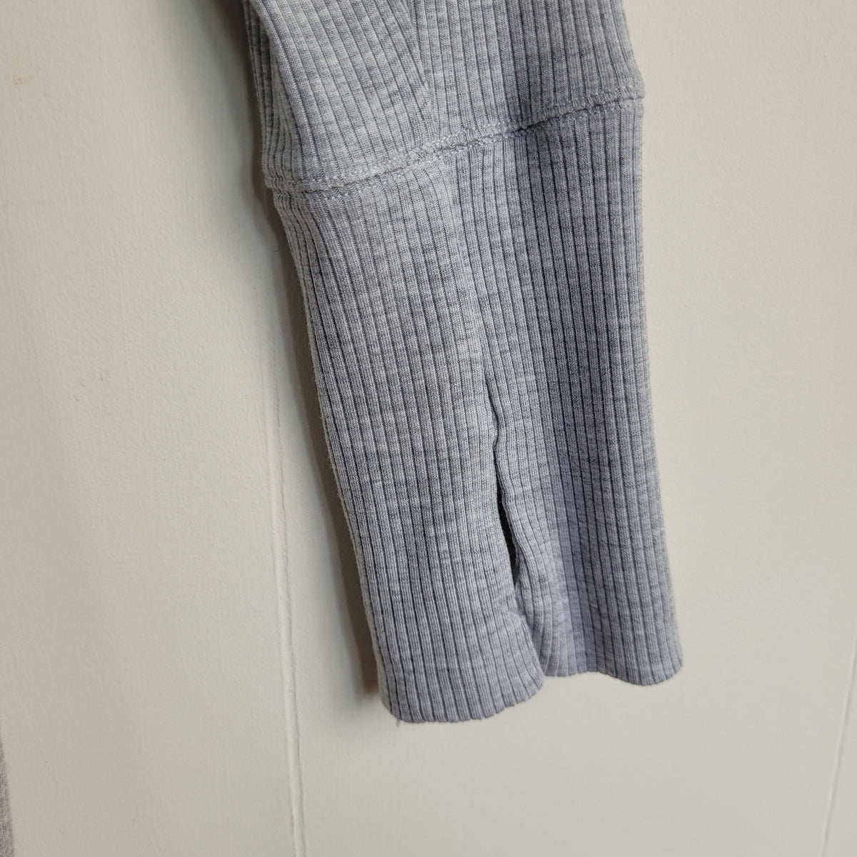 Grey Ribbed Long Sleeve Top - OFFLINE by Aerie (Size XL)