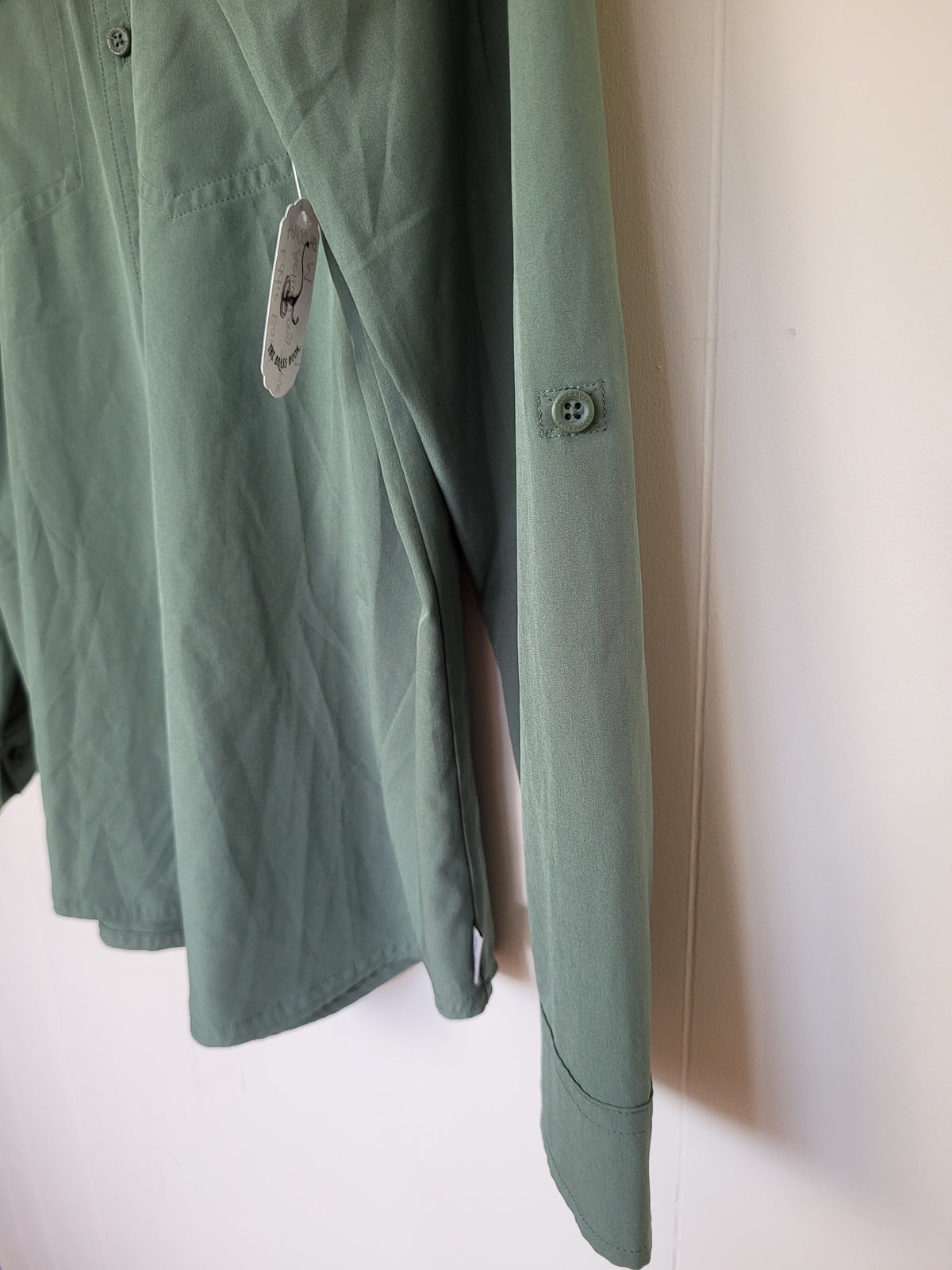 Eddie Bauer Green Departure Long Sleeve Shirt - Women’s Medium