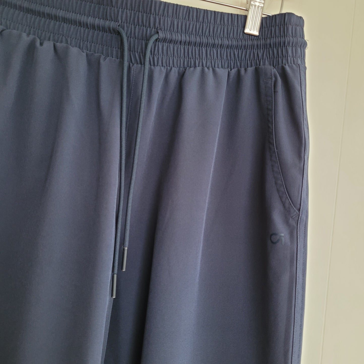 Navy Performance Jogger Pants - GapFit (M)