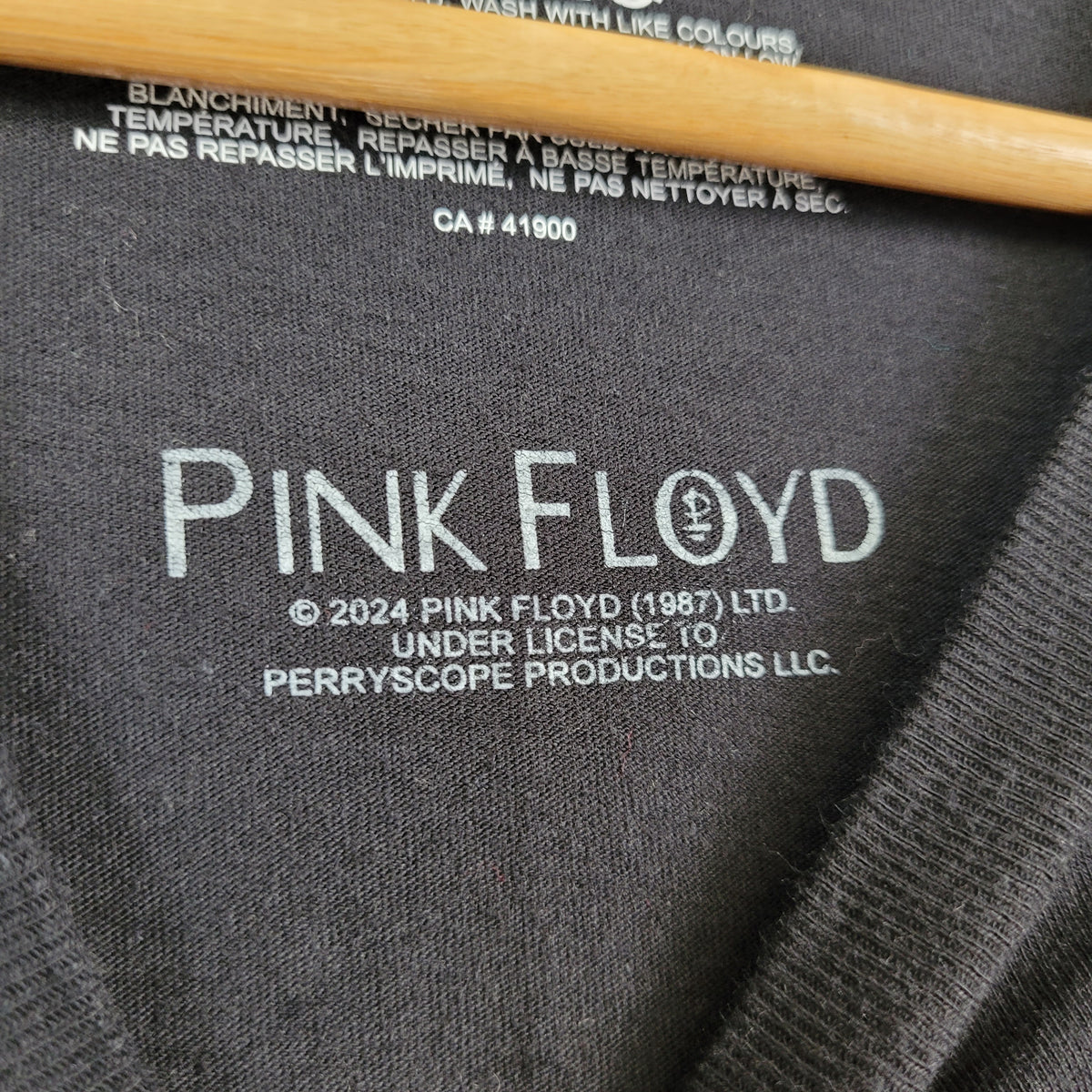 Black Pink Floyd Dark Side of the Moon Graphic Tee - S