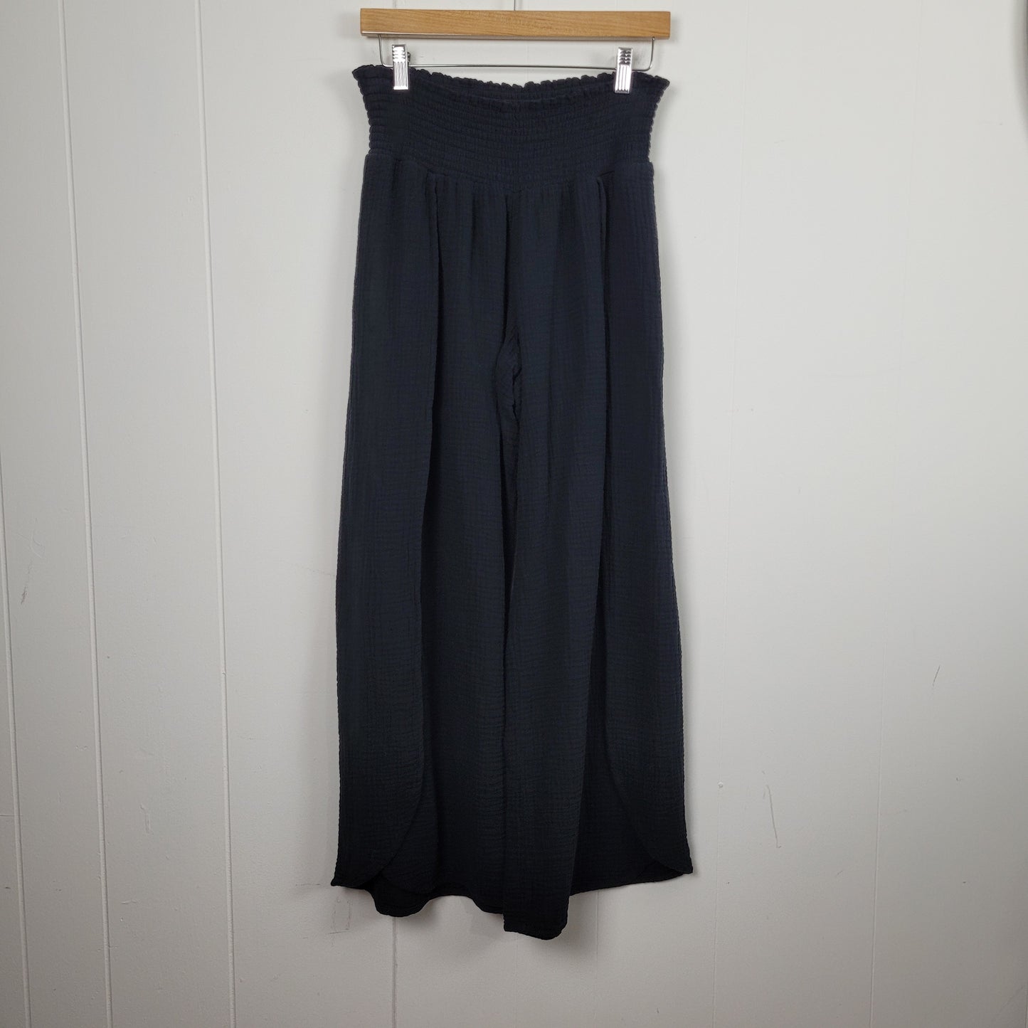 Black Gauze Wide Leg Pants - No Boundaries (Large)