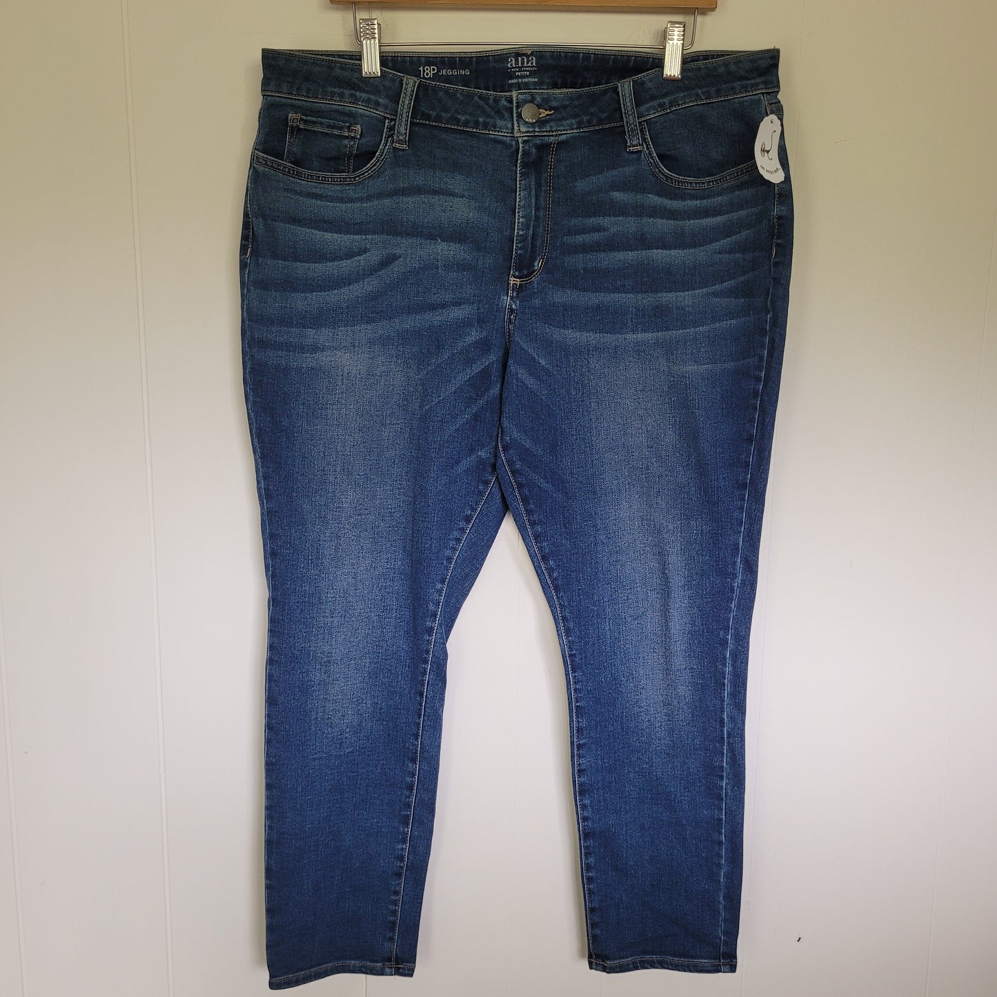 Medium Wash Jeggings - a.n.a (Size 18P)