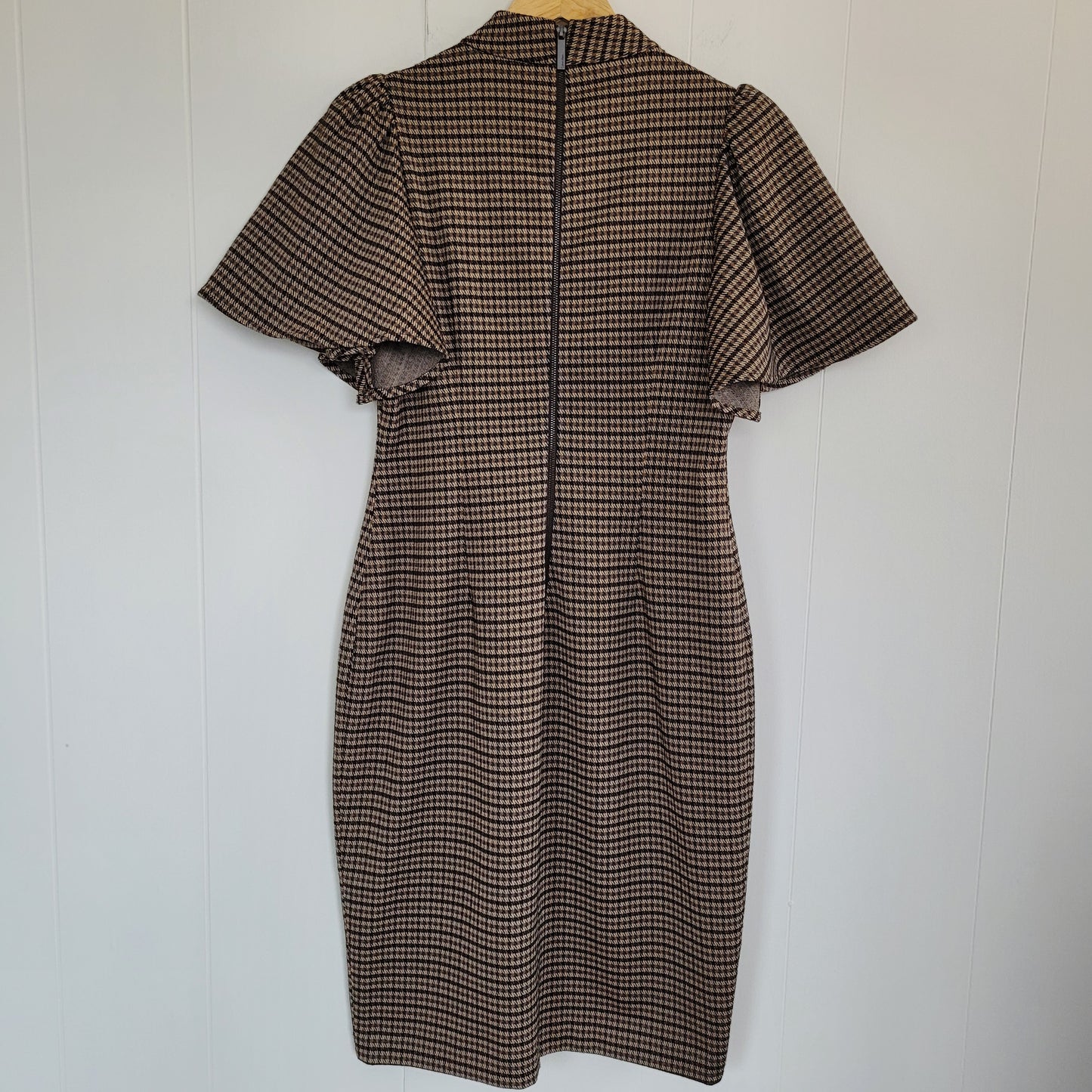 Brown Patterned Dress - Flutter Sleeve - Calvin Klein (Size 10)
