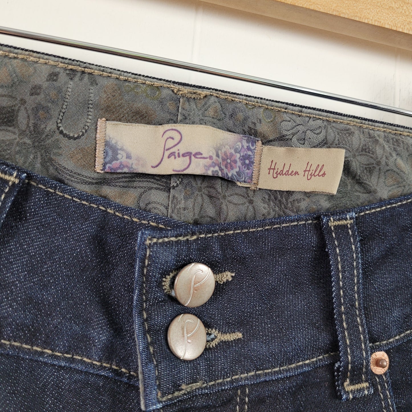 Dark Wash Hidden Hills Bootcut Jeans - Paige Premium Denim (Size 4)