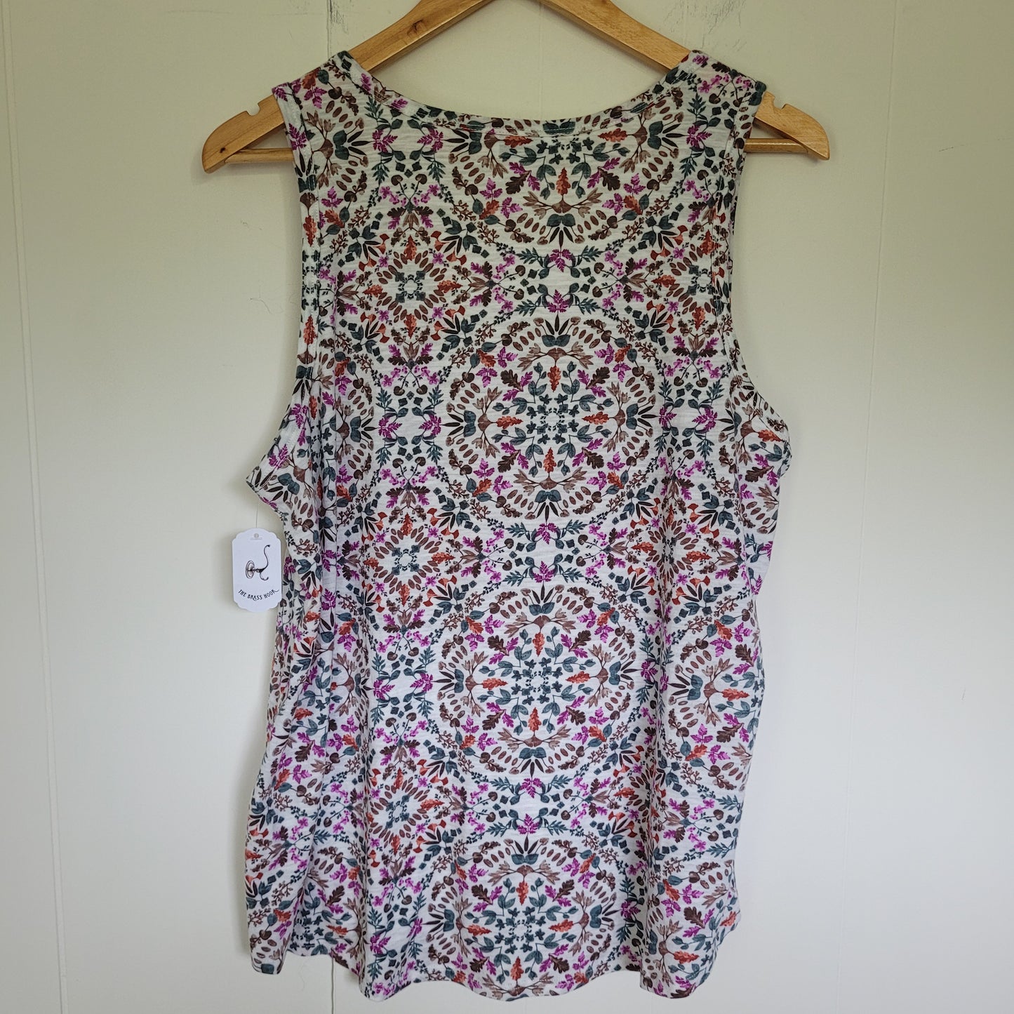 Floral Sleeveless Tank - Reitmans (Size XL)