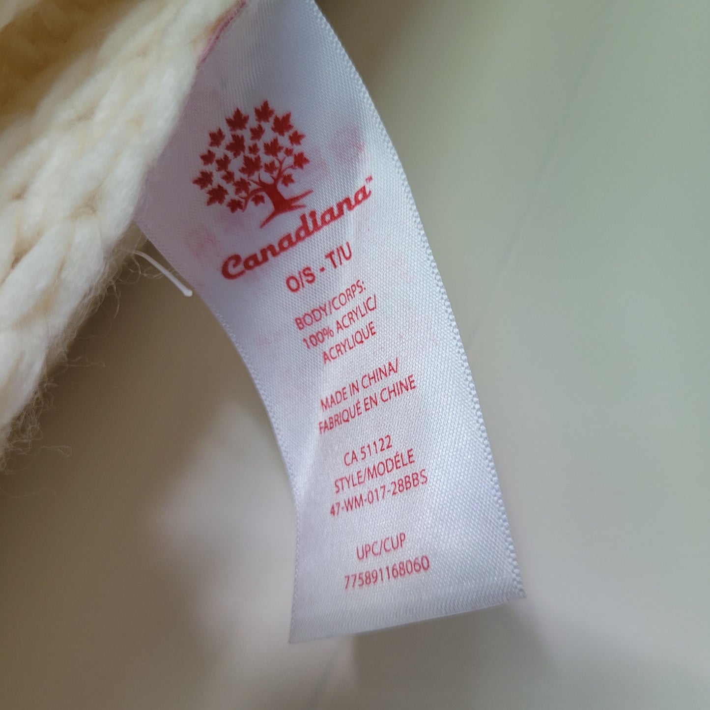Cream Cable Knit Pom Pom Scarf - Canadiana