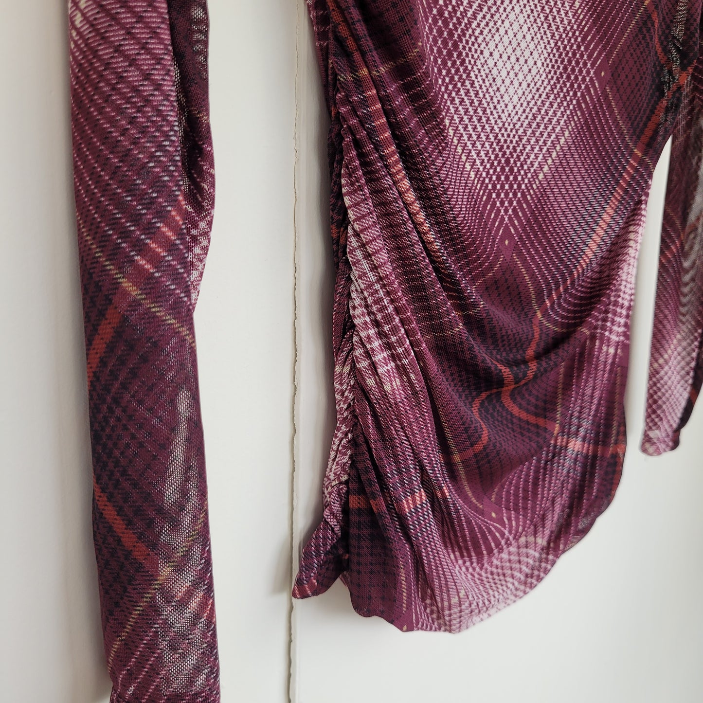 Plaid Mesh Ruched Long Sleeve Top - Suzy Shier (XS)