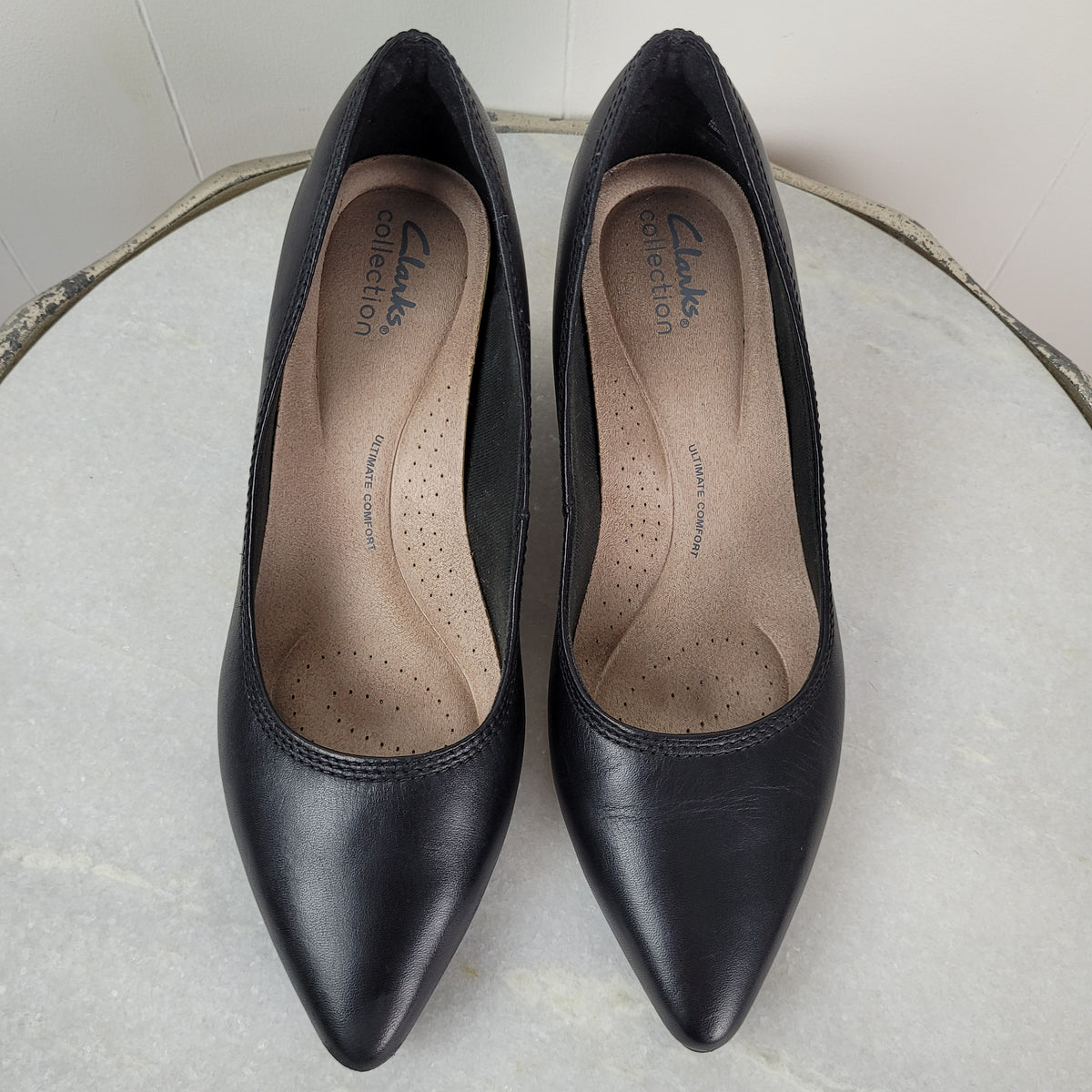 Black Leather Pointed-Toe Pumps - Clarks Collection (Size 7.5)