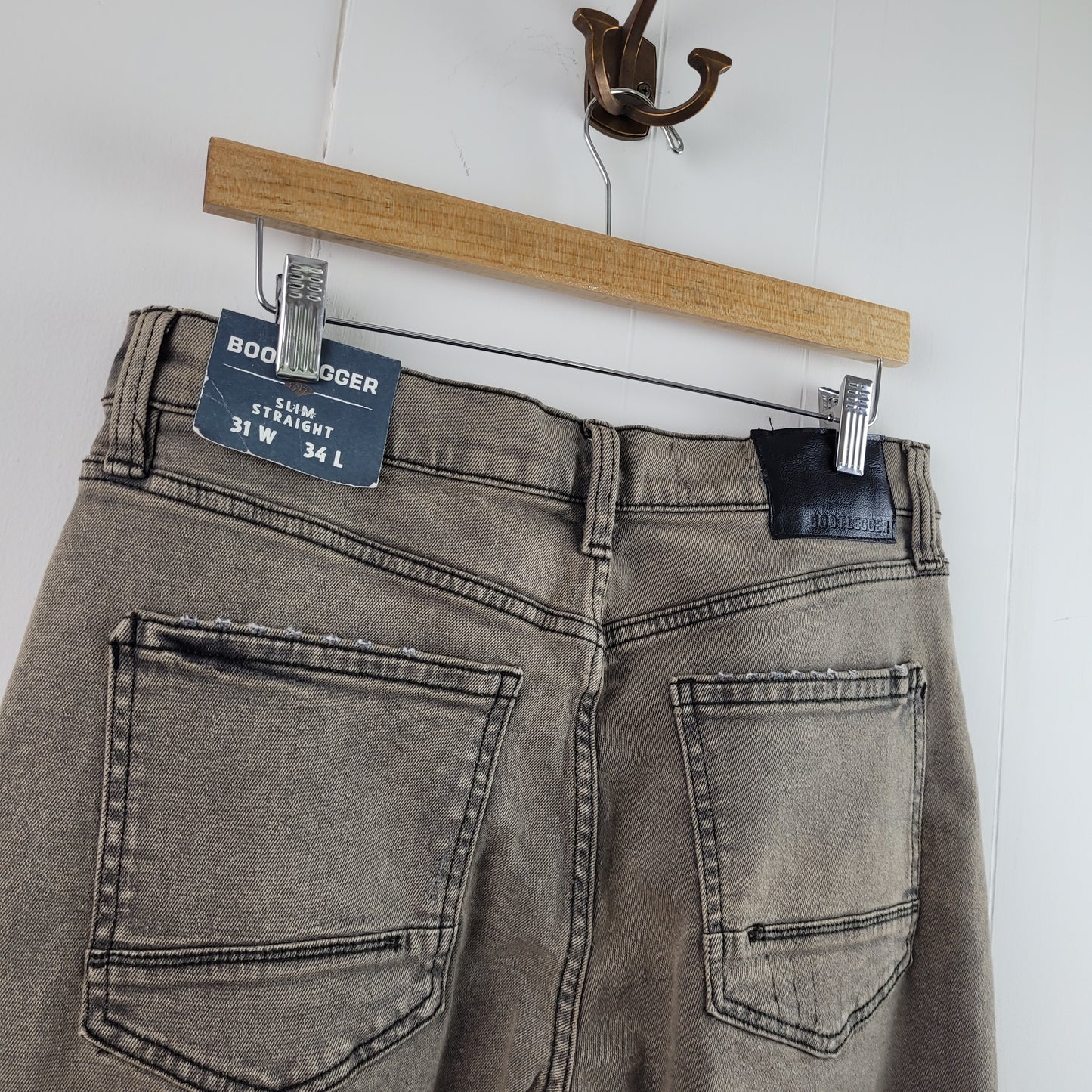 Grey Straight Leg Denim - Bootlegger (Size 31)