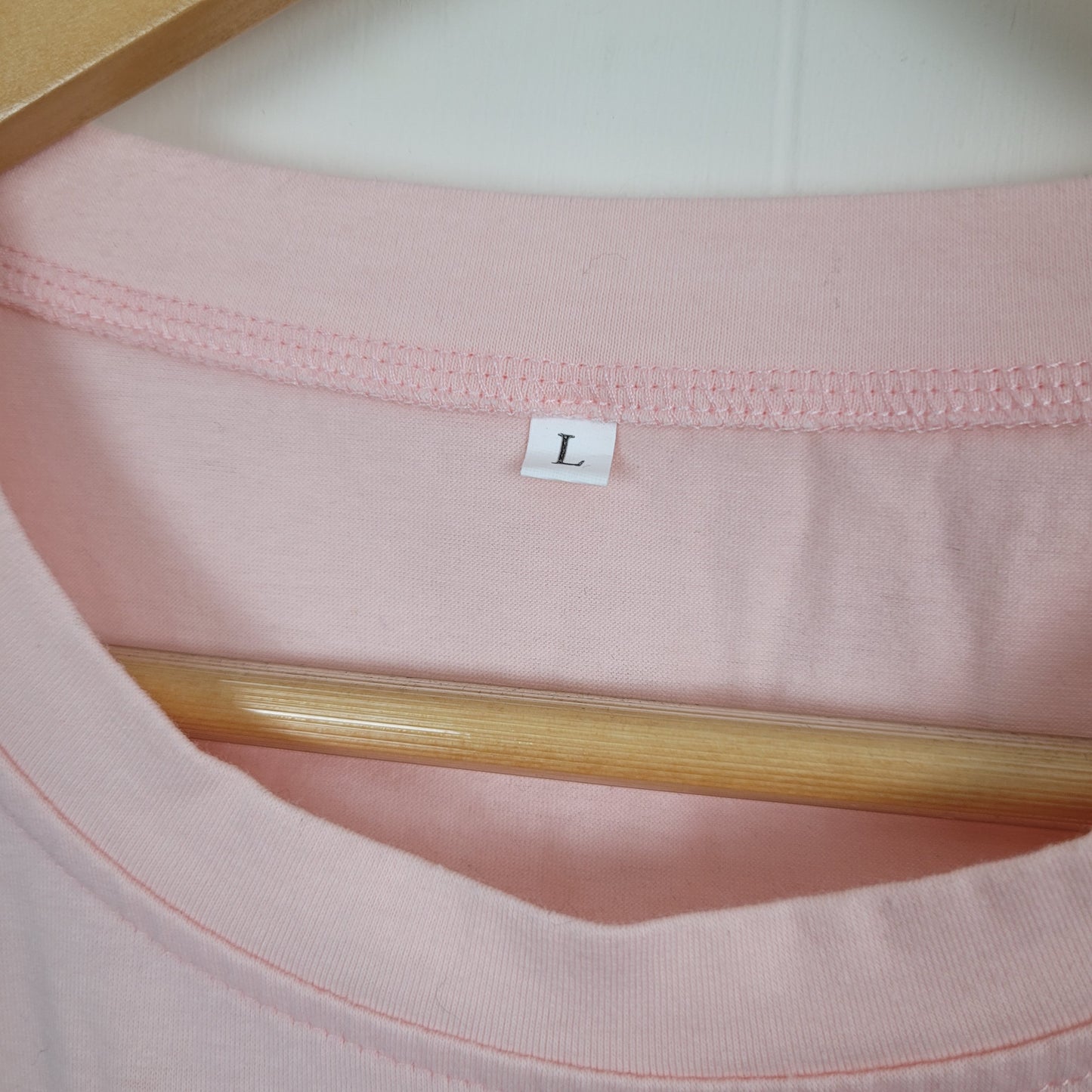 Pink "Abibliophobia" Graphic Tee (Large)