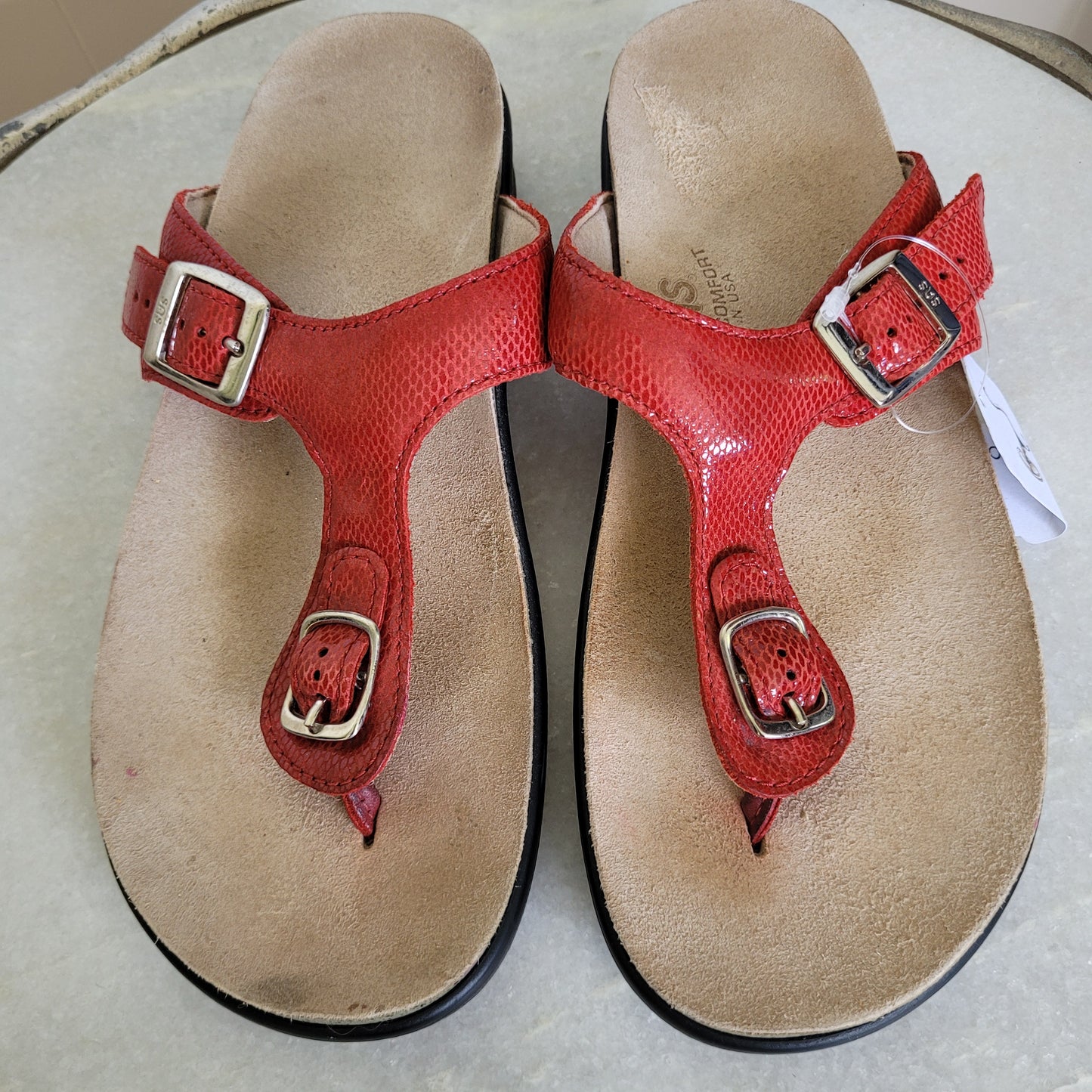 Red Comfort Thong Sandals - SAS (Size 7)