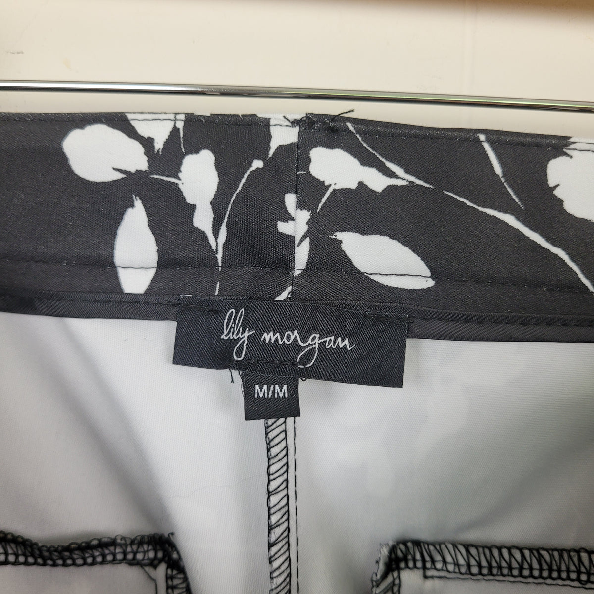 Black & White Floral Pants - Lily Morgan (M)