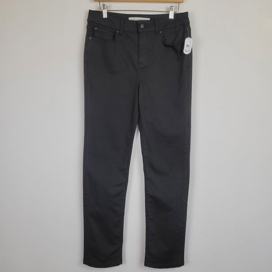 Black High-Rise Denim - Denver Hayes (Size 10)
