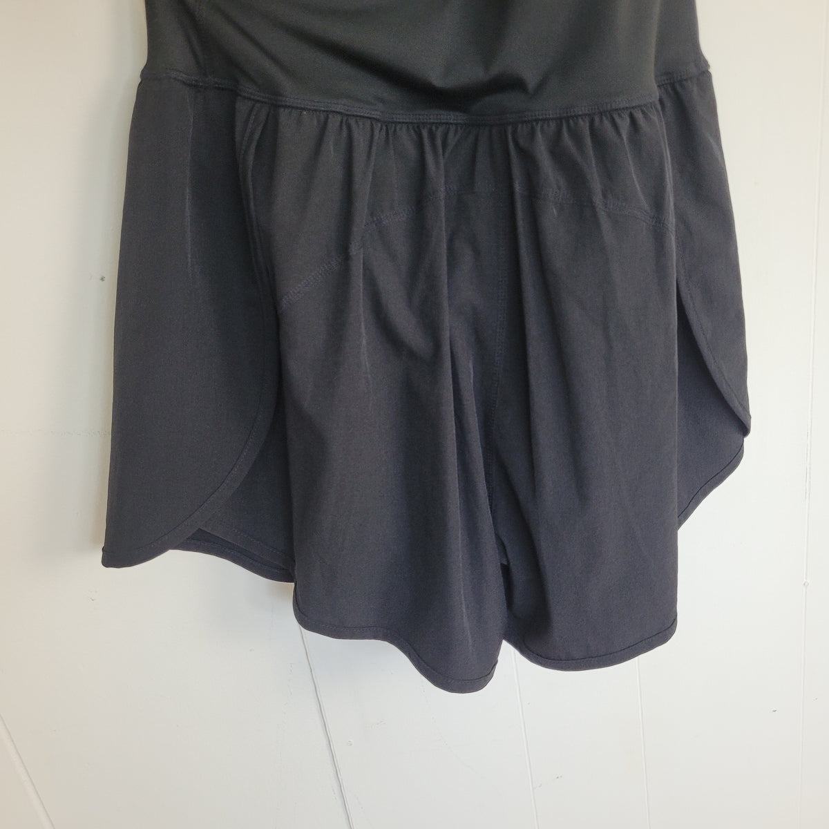 Black Cutout Athletic Romper - Unbranded (S)