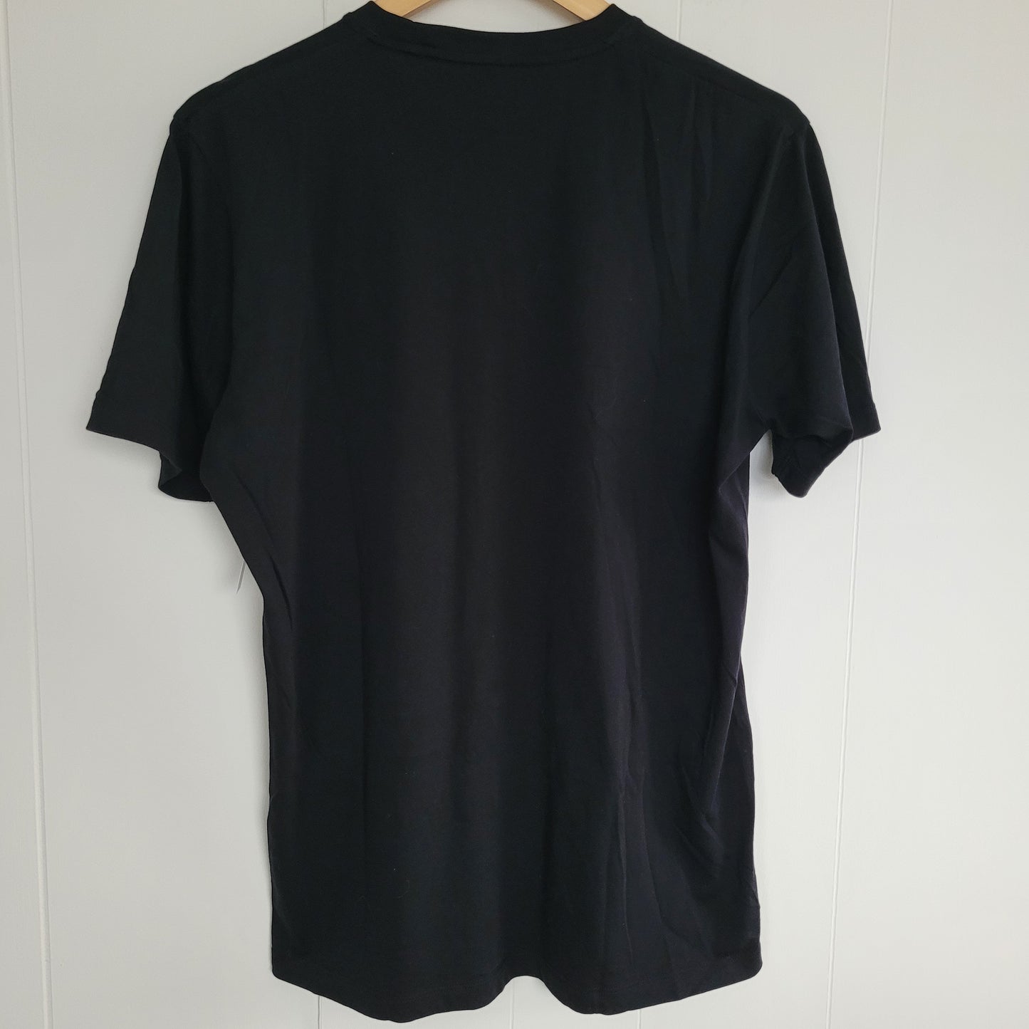 Black Supima Cotton T-Shirt - Uniqlo (Size M)