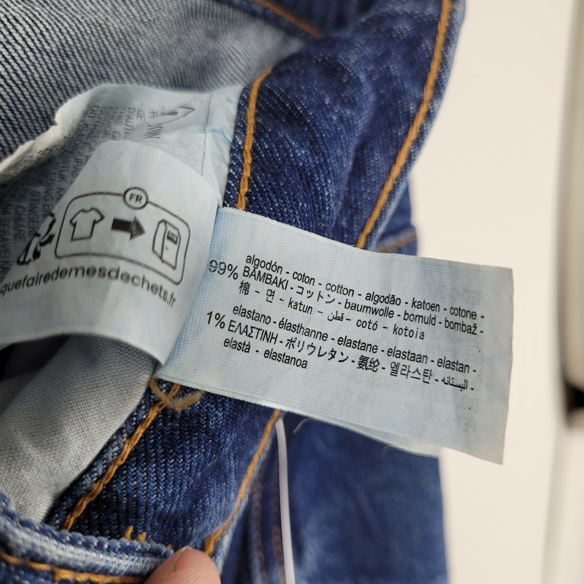 Medium Wash Straight Leg Jeans - Zara (Size 12)