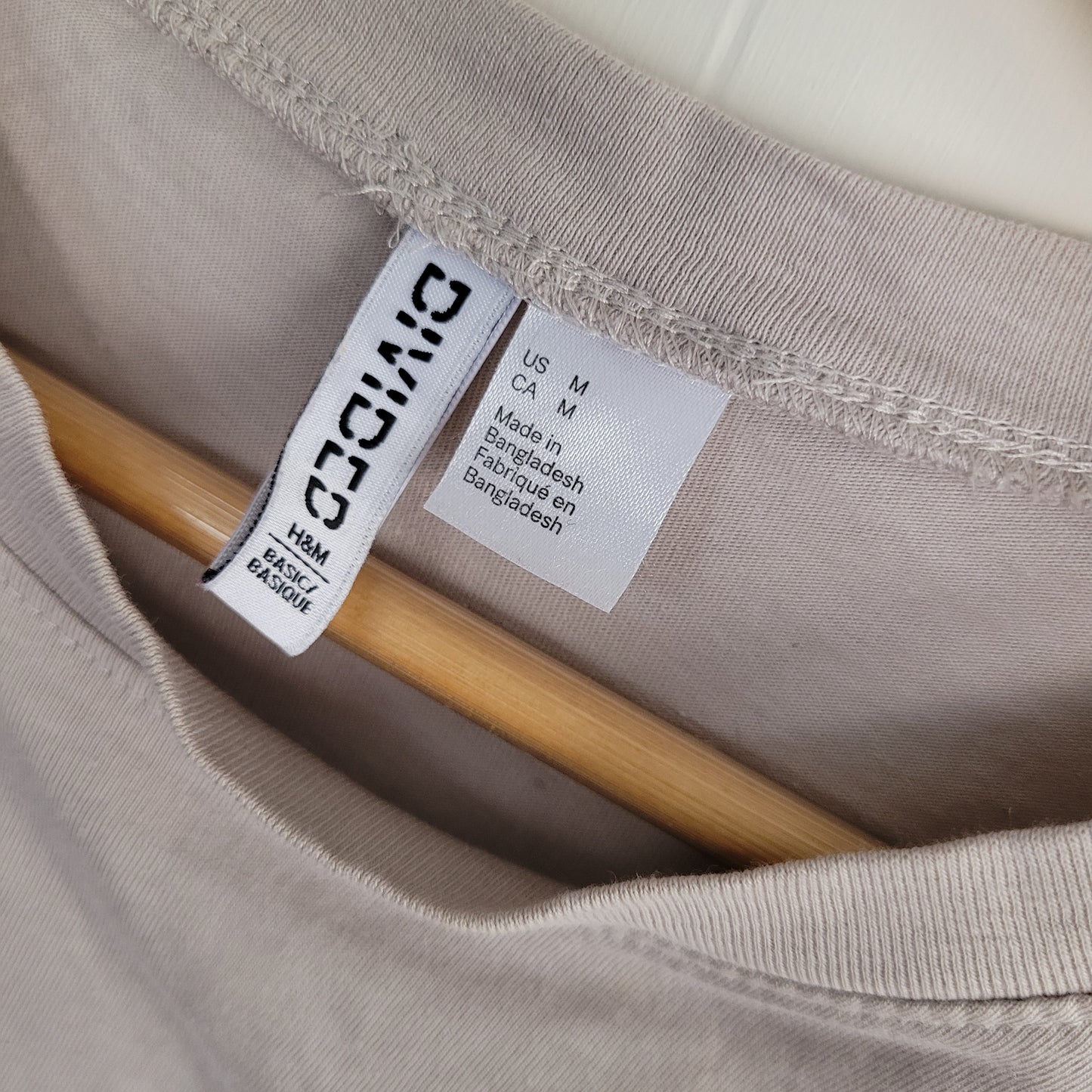 Neutral Beige Cropped Basic Tee - Divided by H&M (Size M)