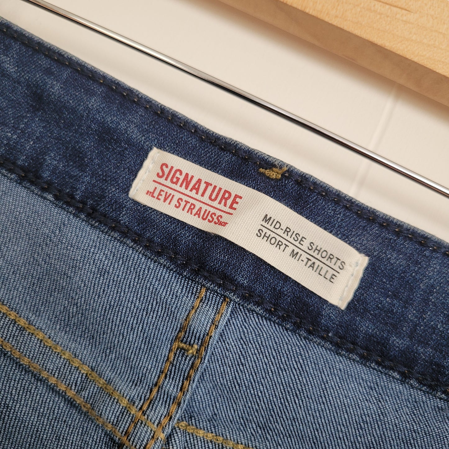 Medium Wash Denim Shorts - Levi Strauss Signature (Size 18)