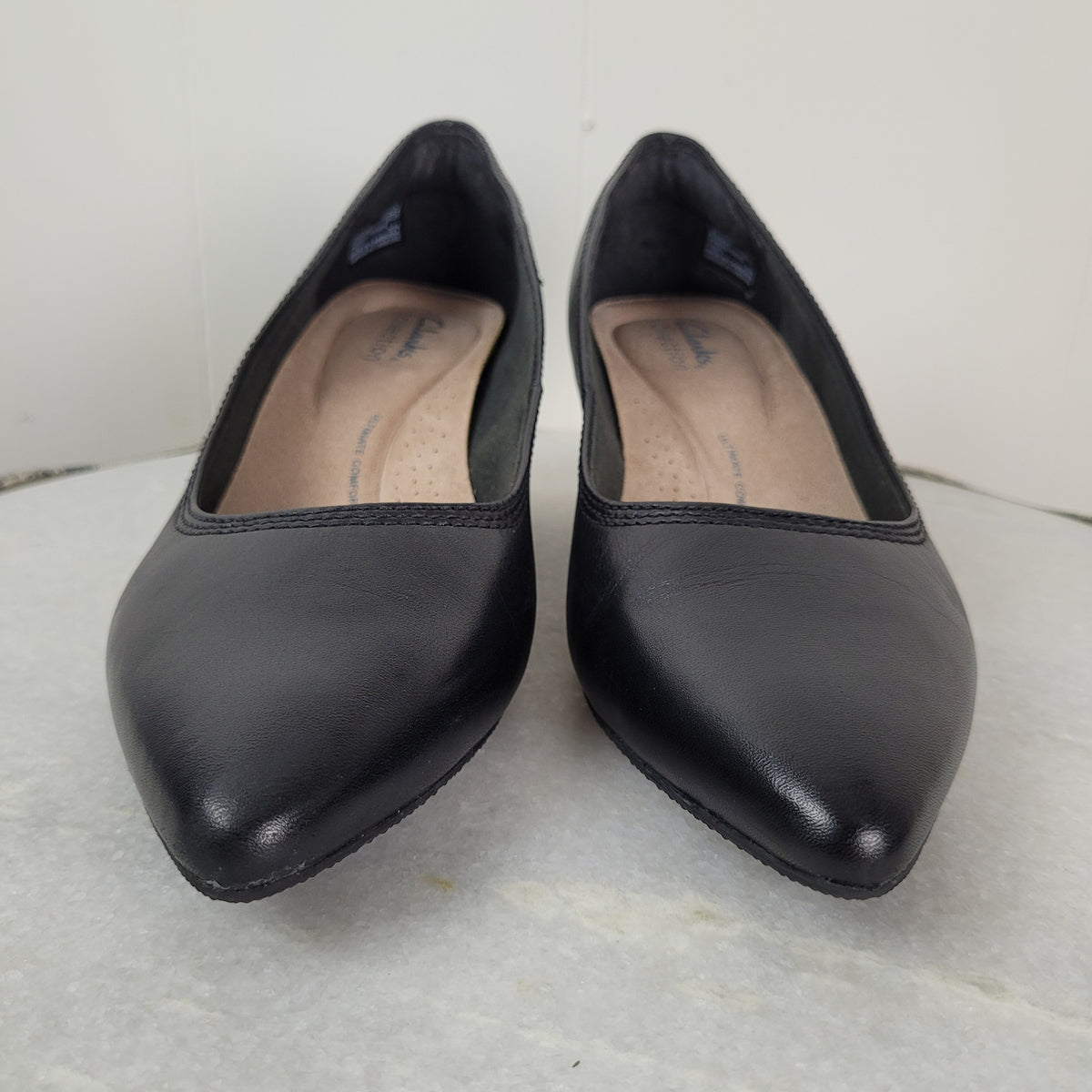 Black Leather Pointed-Toe Pumps - Clarks Collection (Size 7.5)