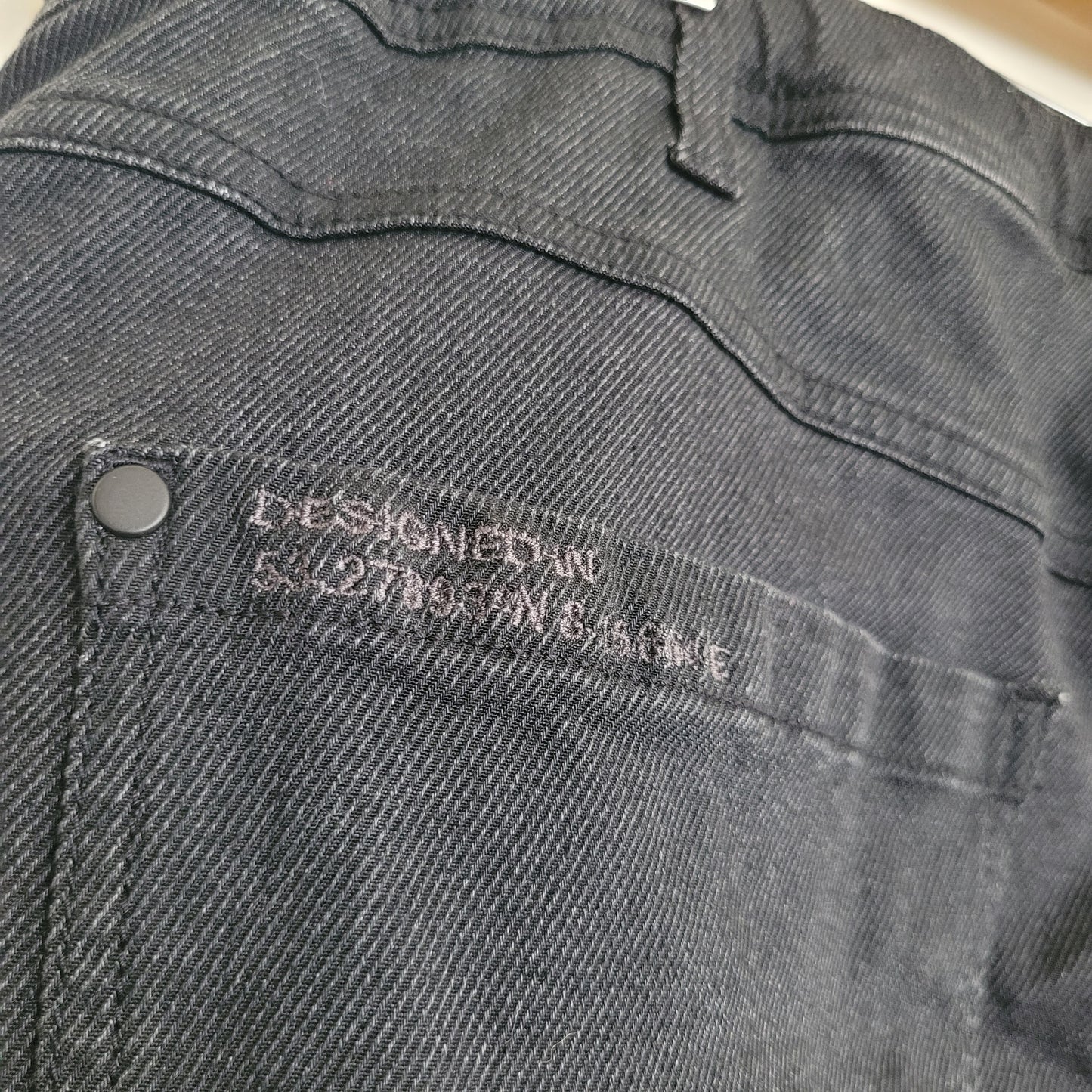 Ulla Popken Dark Grey Wash Straight Leg Cropped Jeans – Size 24 (3XL)