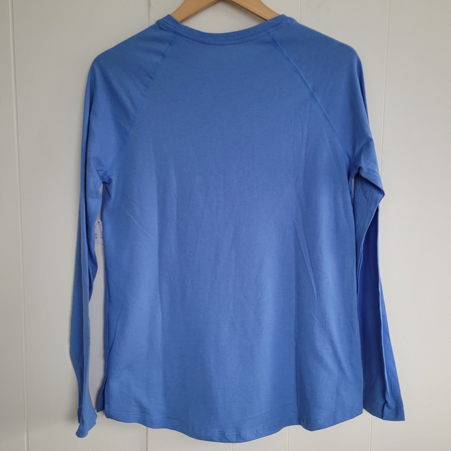 Blue HeatGear Long Sleeve Athletic Top - Under Armour (Size M)