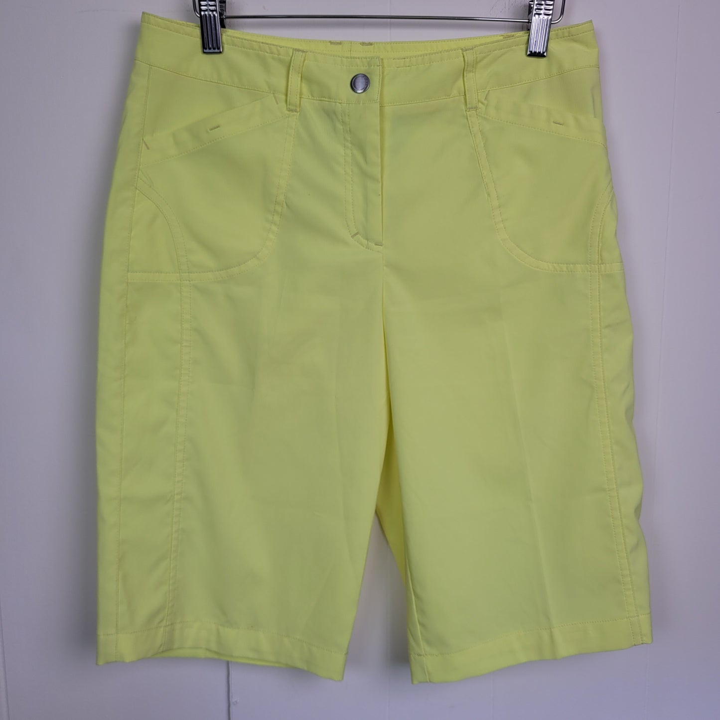 Citron Active Golf Shorts - NVO by Lancôt (Size 4)