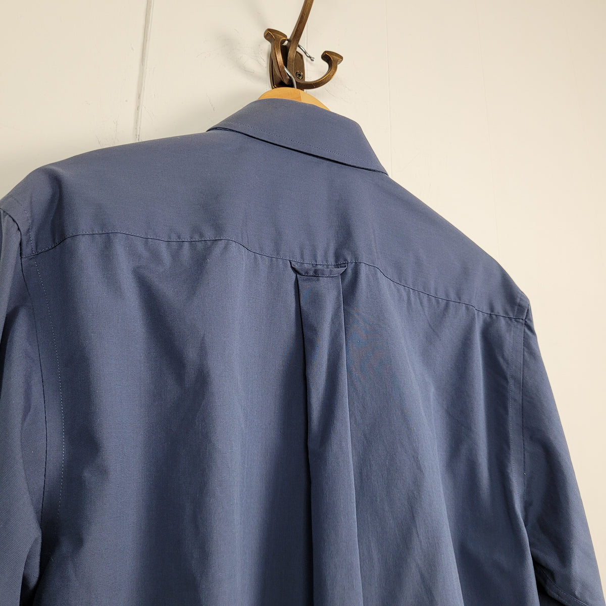 Blue Long Sleeve Button-Up Shirt - Denver Hayes (M - Mens)