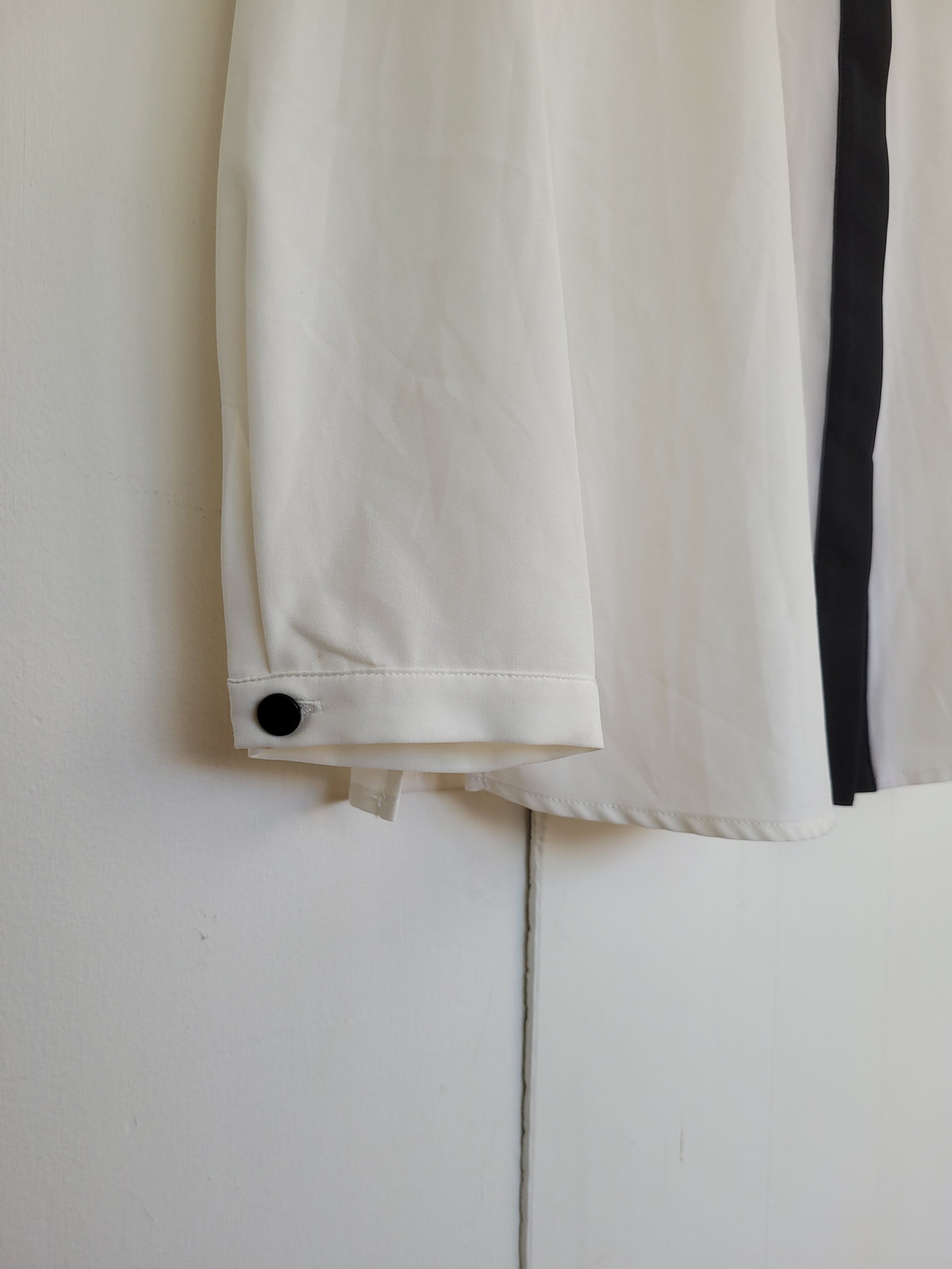 Proportion Petite Size 10 Black & Ivory Contrast Long Sleeve Blouse
