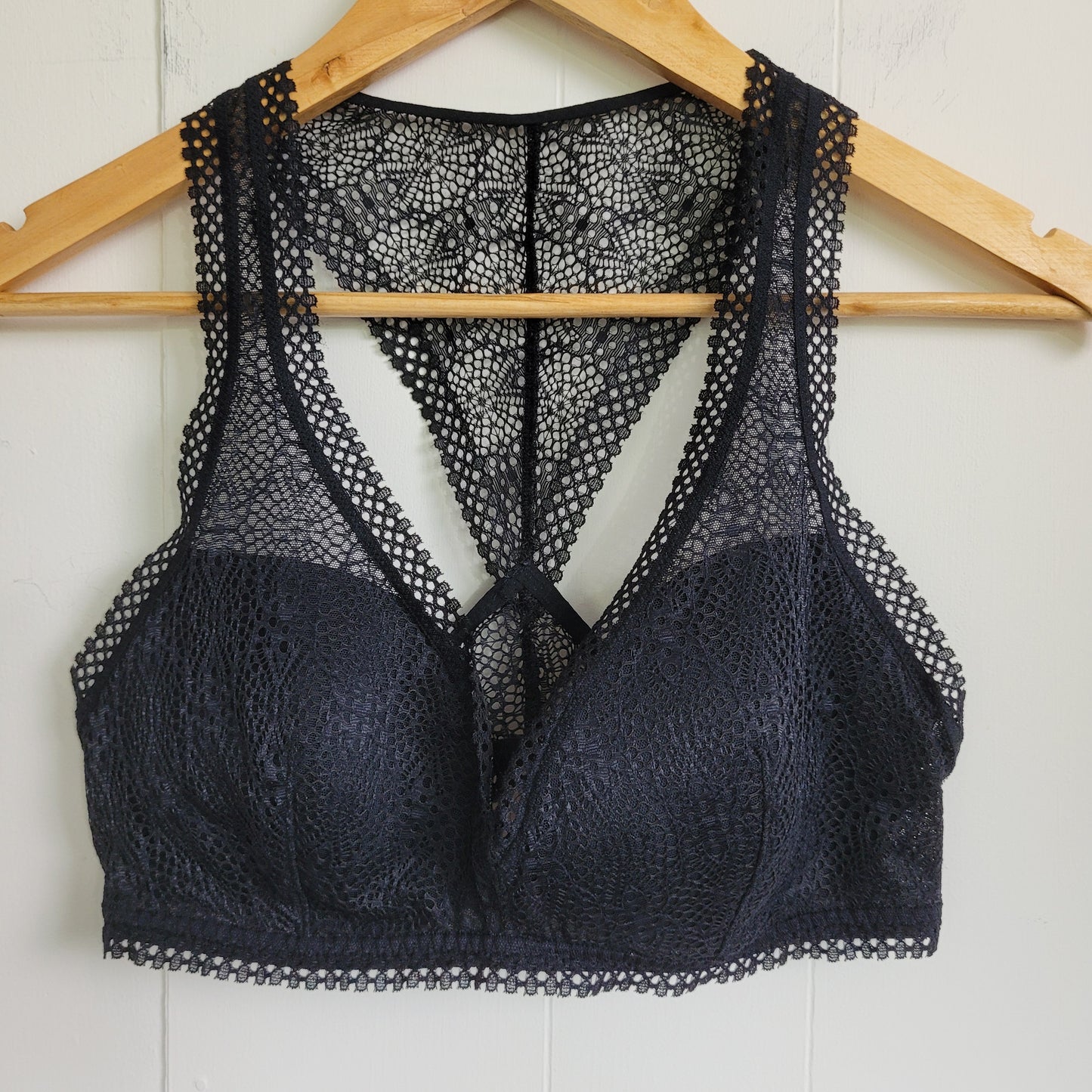 Black Lace Racerback Bralette - Victoria’s Secret (Large)