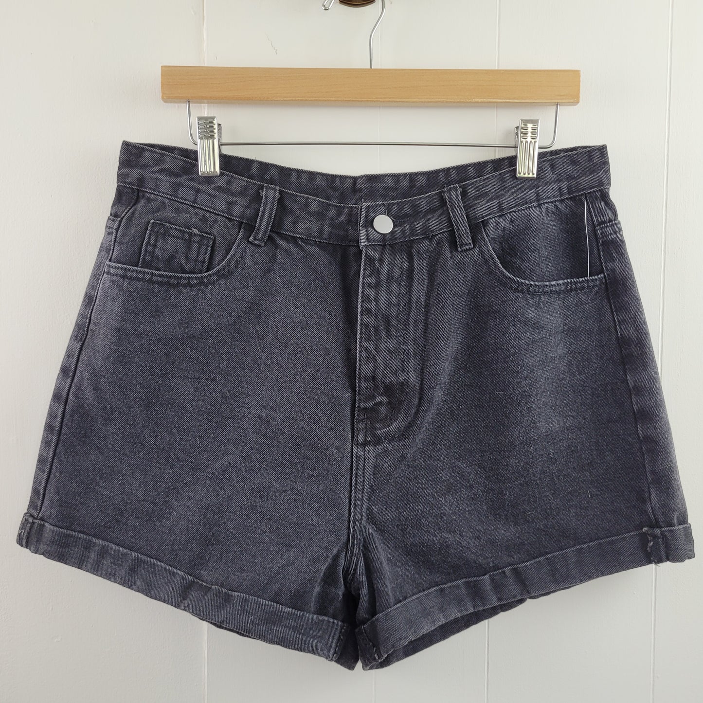 Washed Black Denim Shorts - Shein (XL)