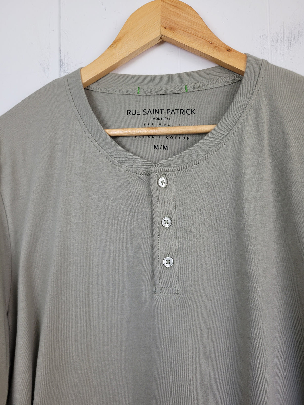 Rue Saint-Patrick Mens Medium Organic Cotton Long Sleeve Henley Shirt
