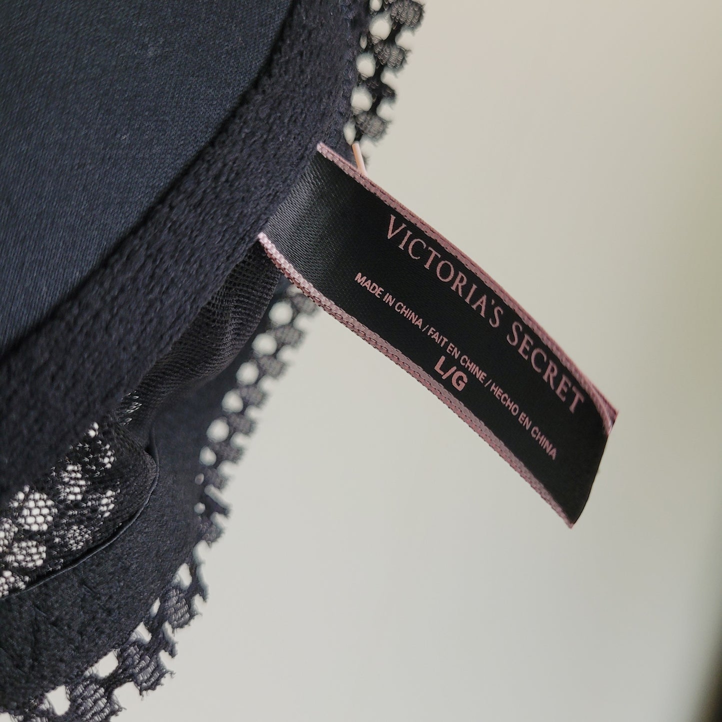 Black Lace Racerback Bralette - Victoria’s Secret (Large)