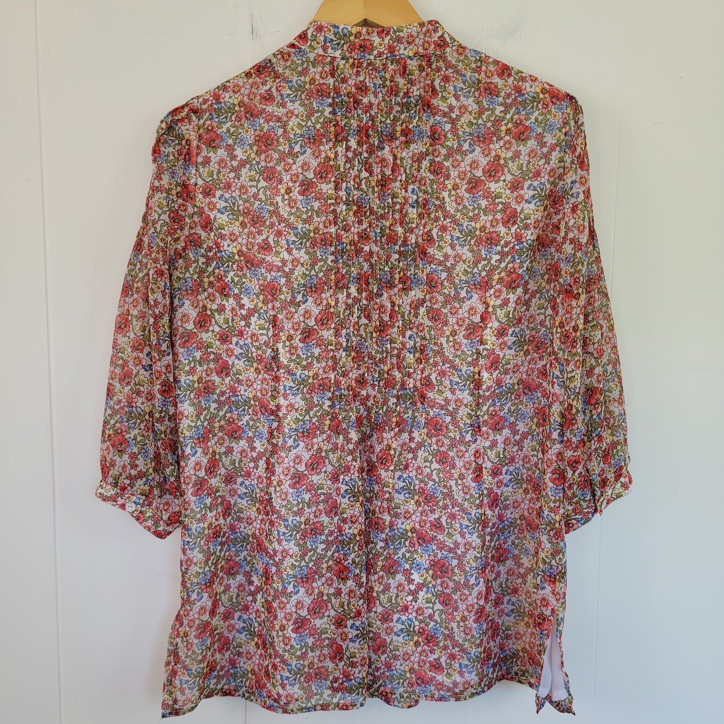 Floral Pintuck Button-Up Blouse - Burda Moon (Medium)