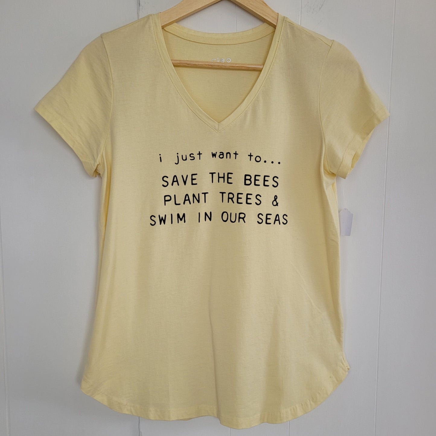 Yellow “Save the Bees” Graphic Tee - Cleo (Size Small)